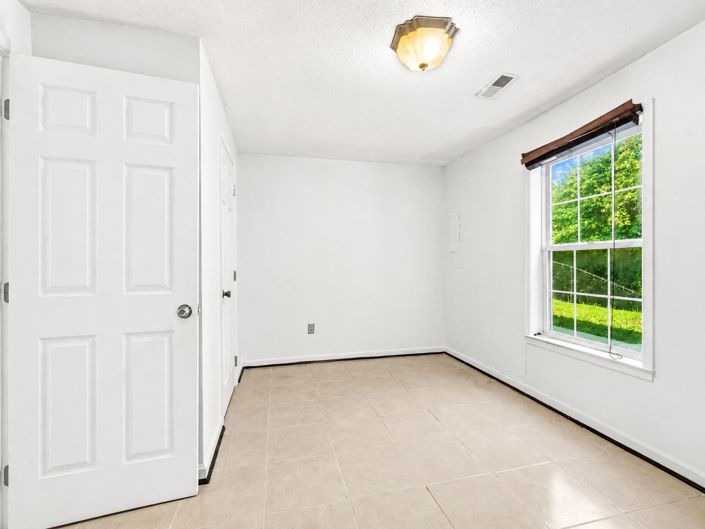 CLINTON DALE ESTATES - Residential