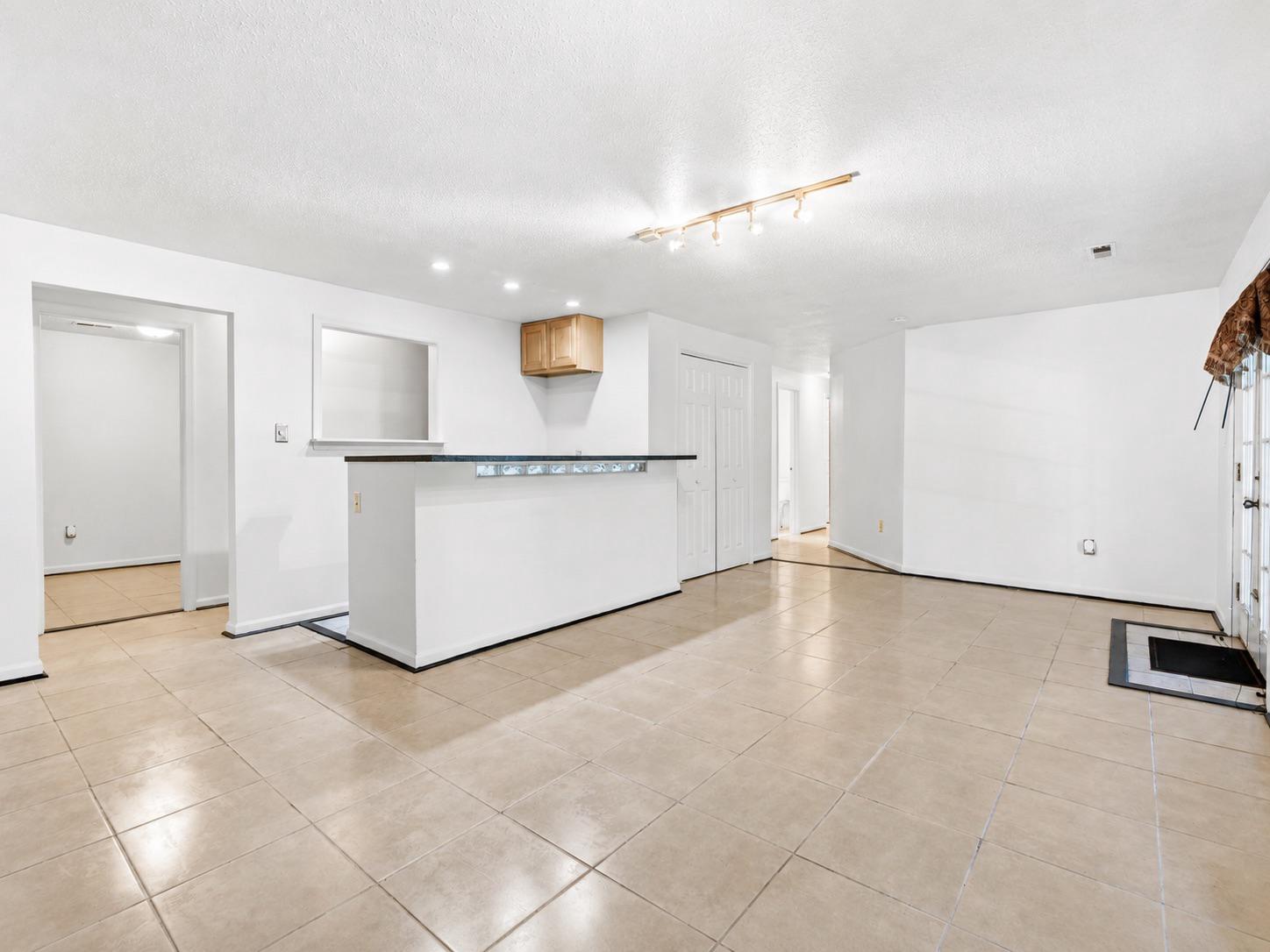 CLINTON DALE ESTATES - Residential