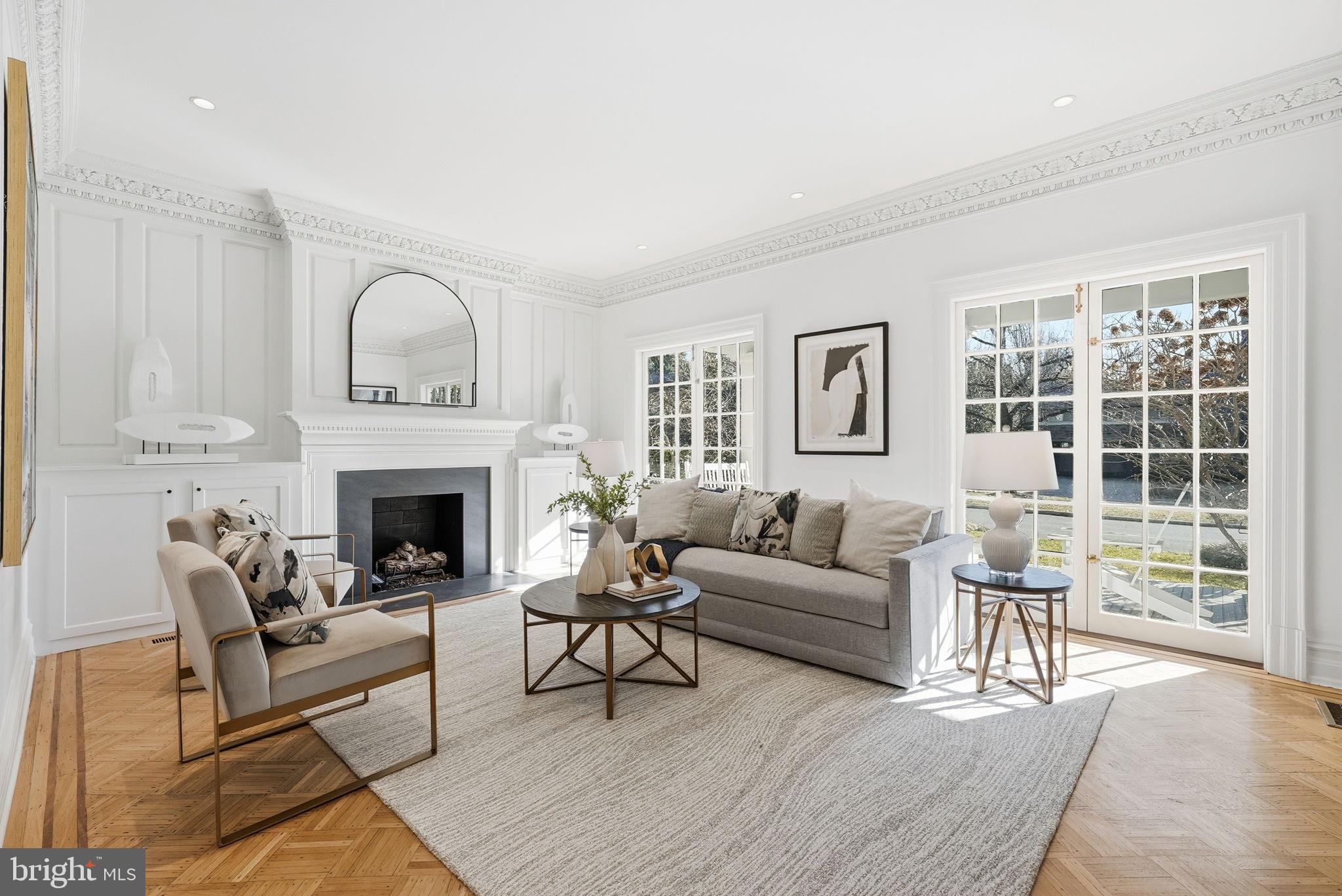CHEVY CHASE VILLAGE - Residential