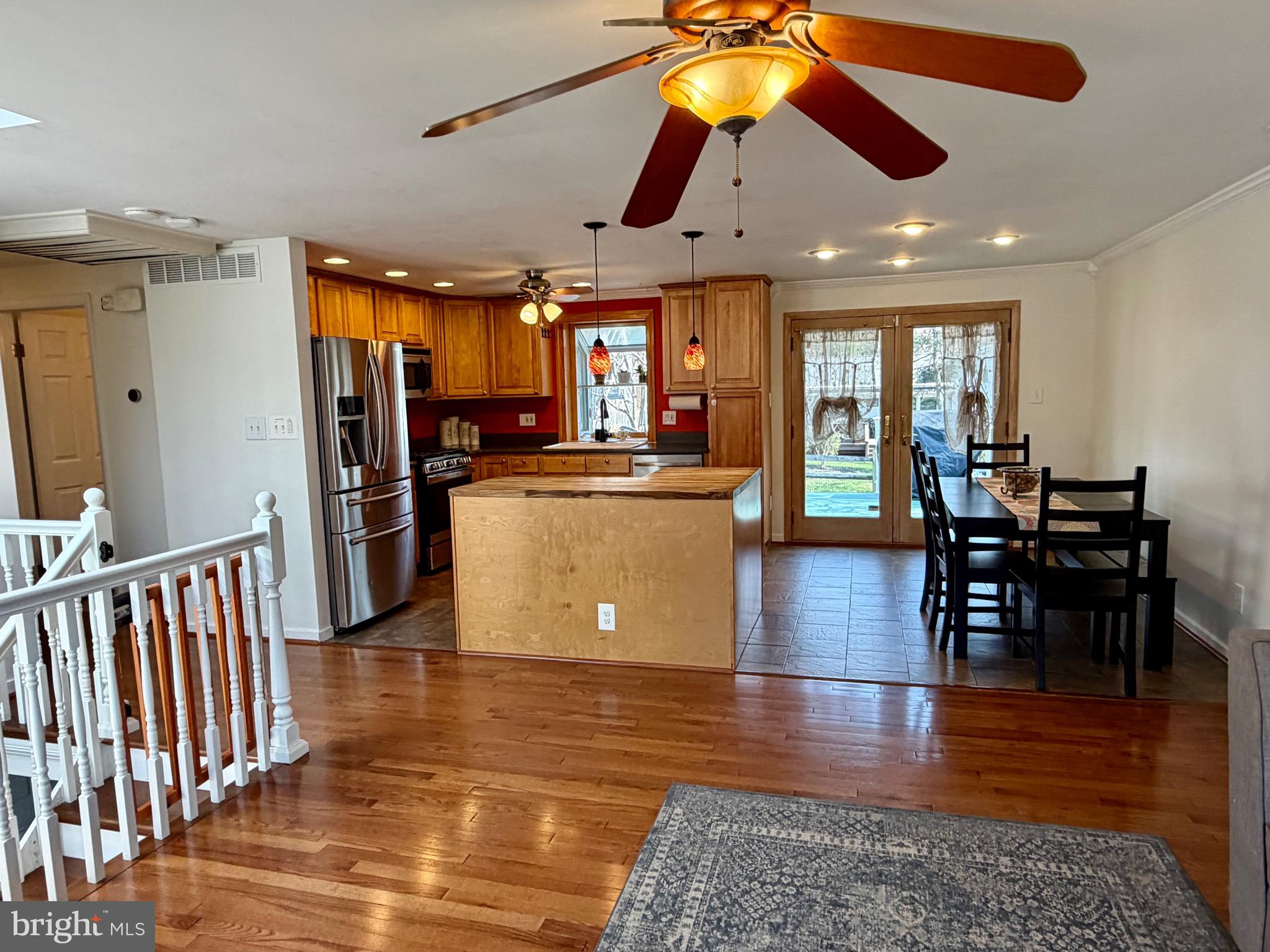 LONGFELLOW - Residential