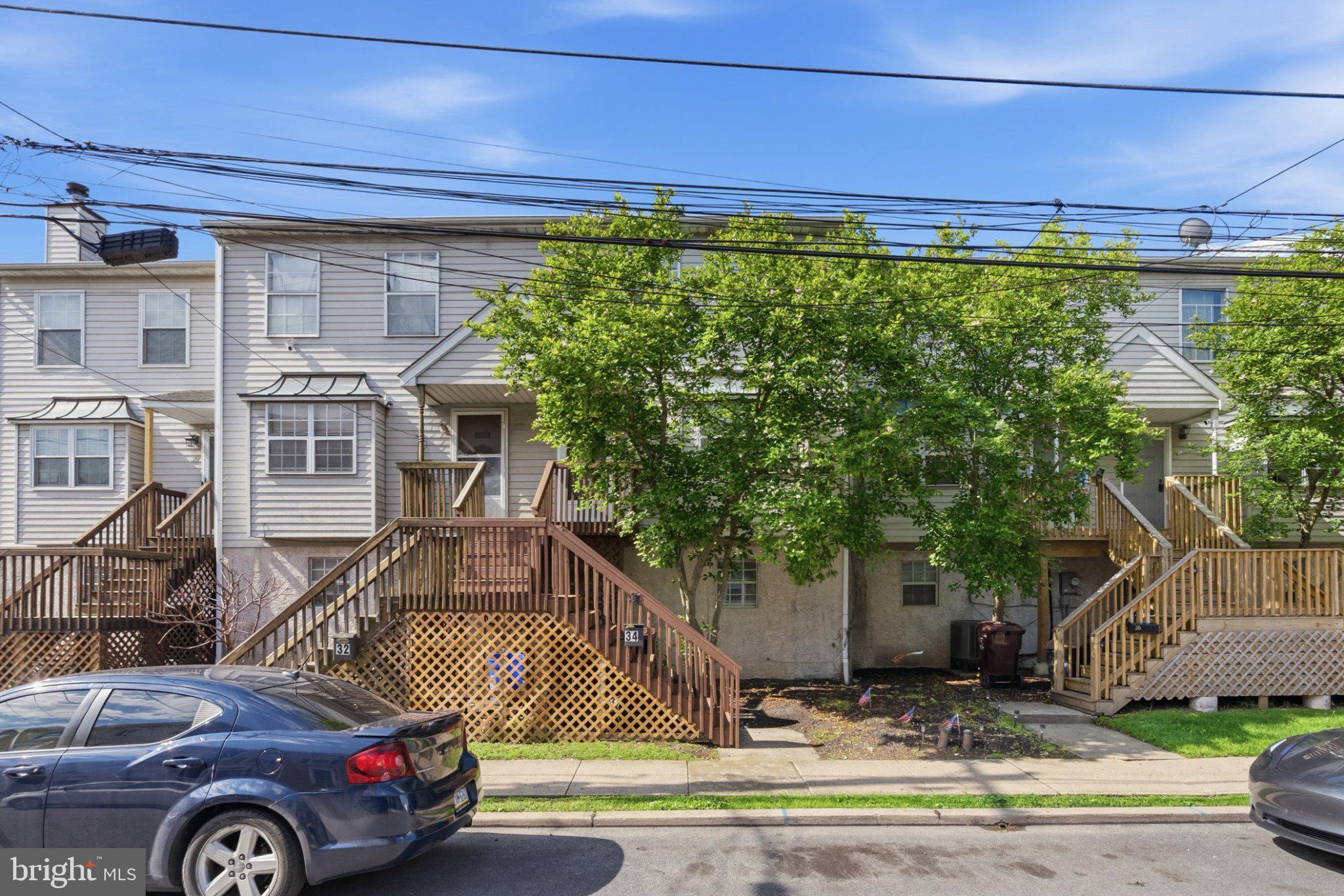 NORRISTOWN - Residential