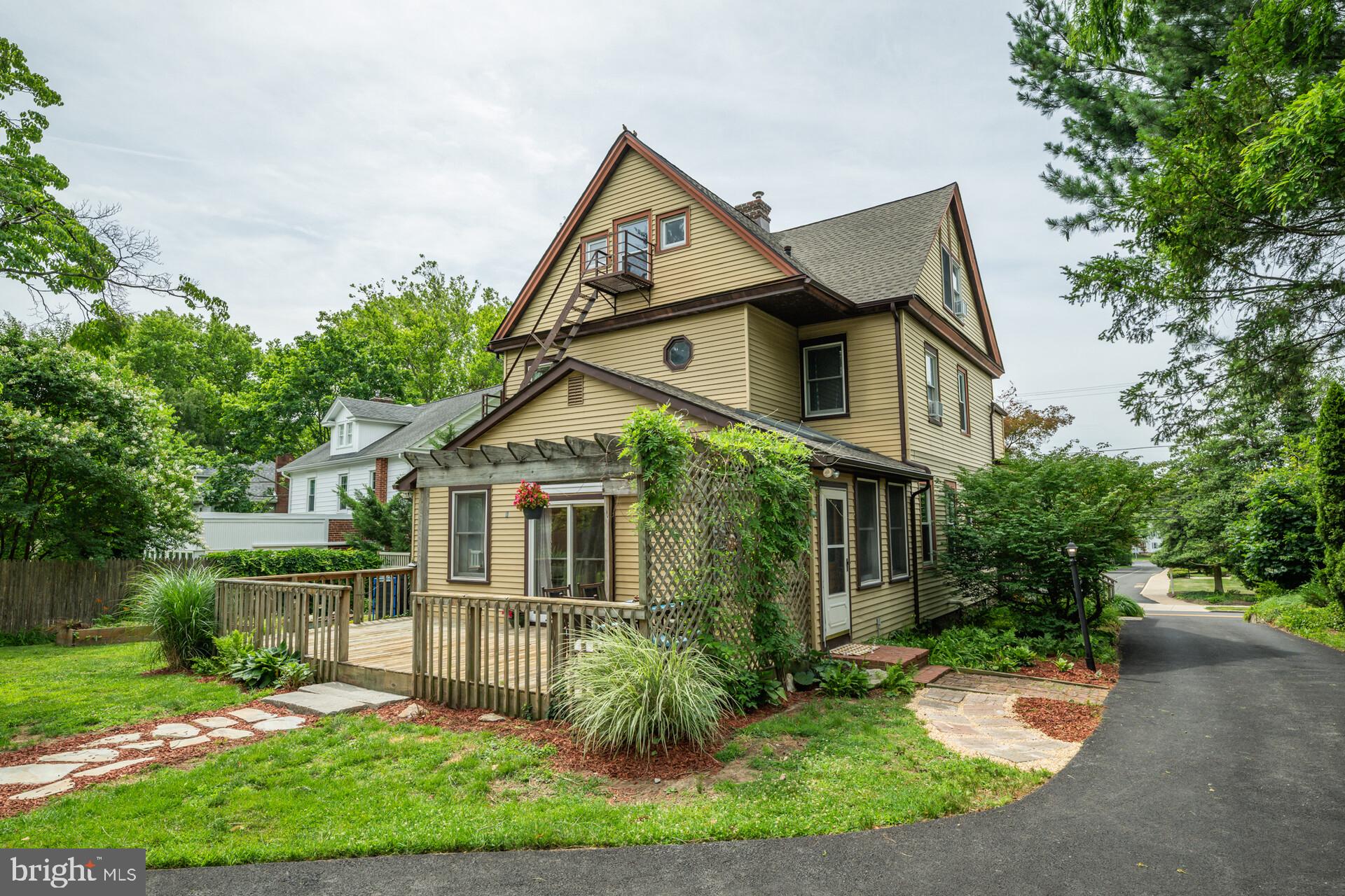 MORRIS HGTS - Residential