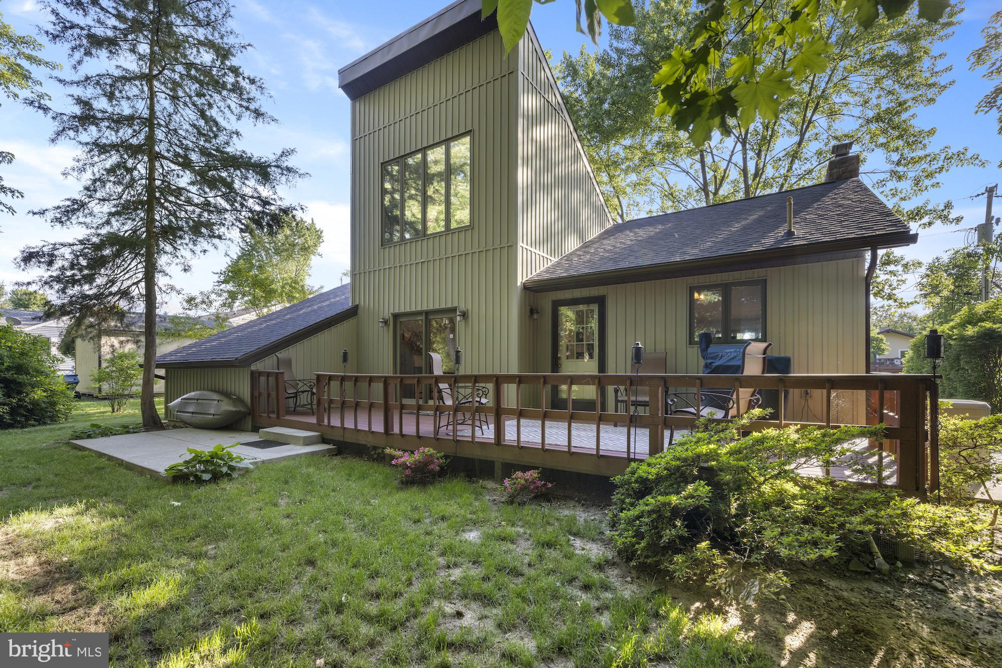 LAKE MEADE - Residential