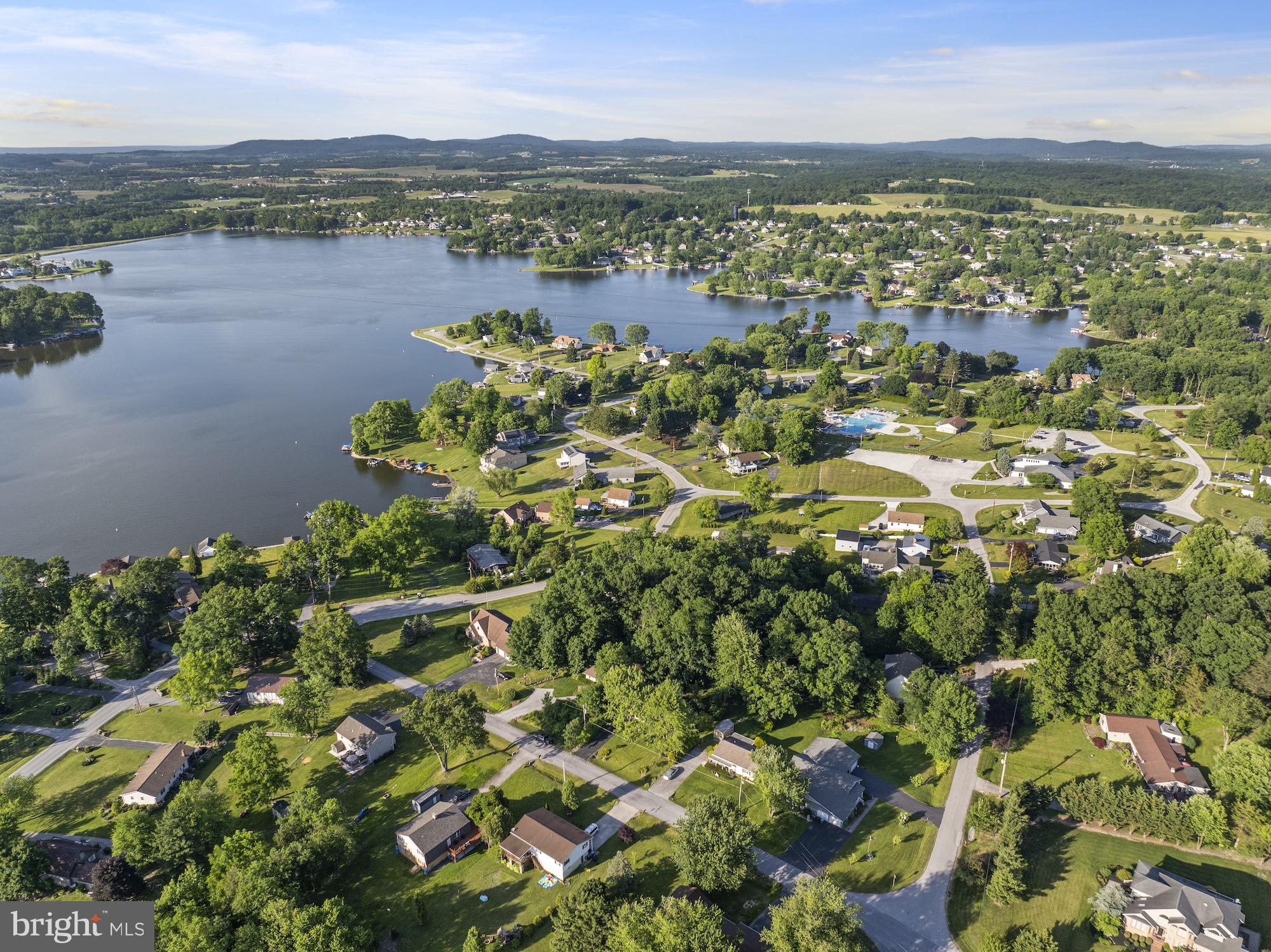 LAKE MEADE - Residential