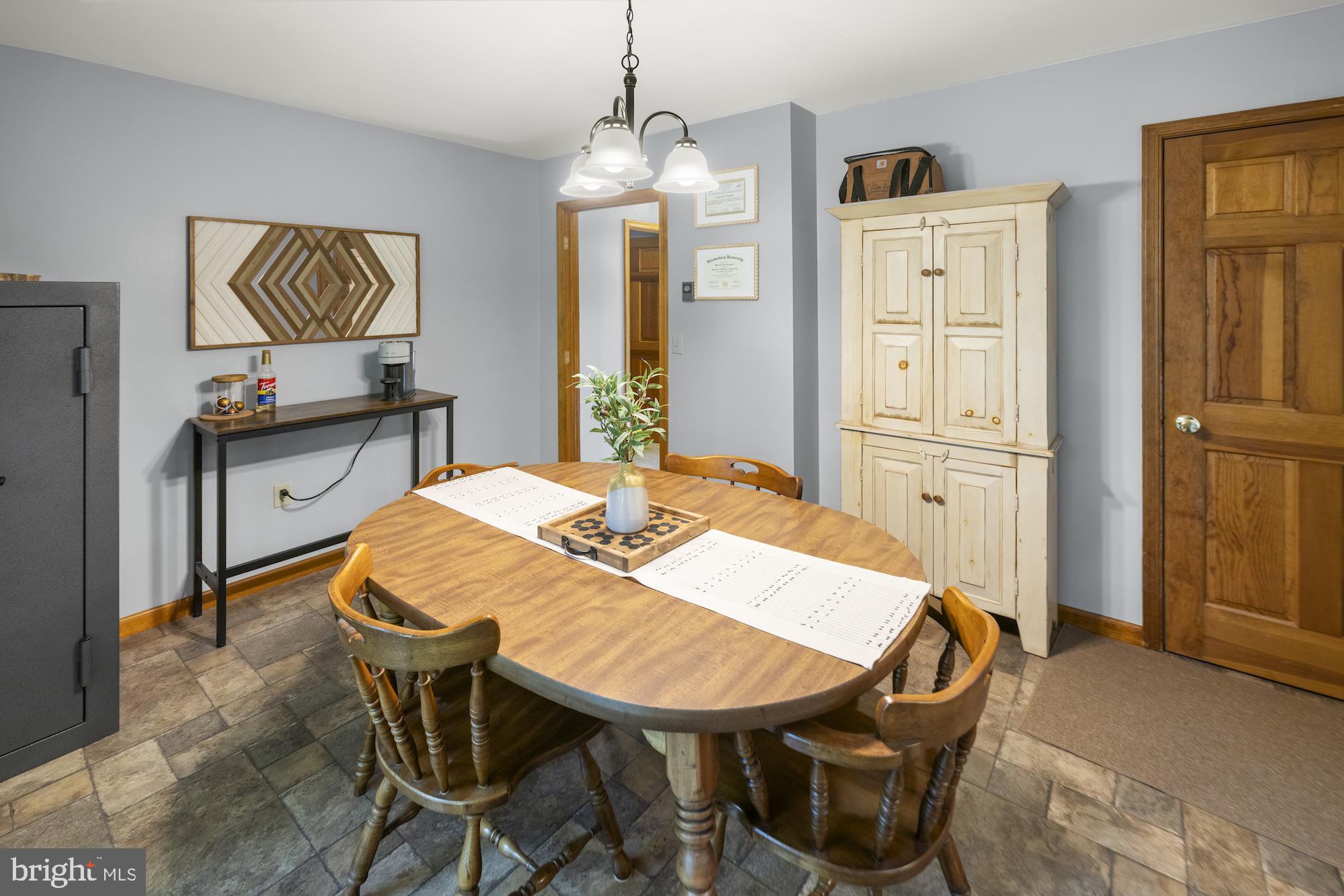 LAKE MEADE - Residential