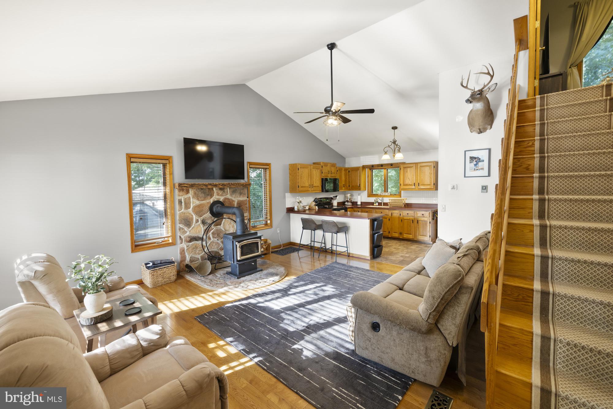 LAKE MEADE - Residential