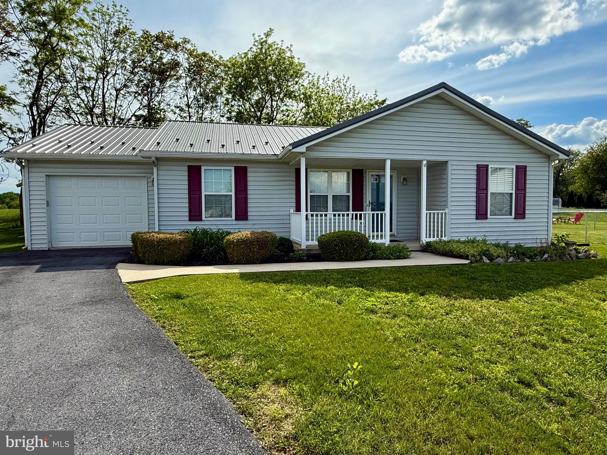 RIDGEFIELD - Residential
