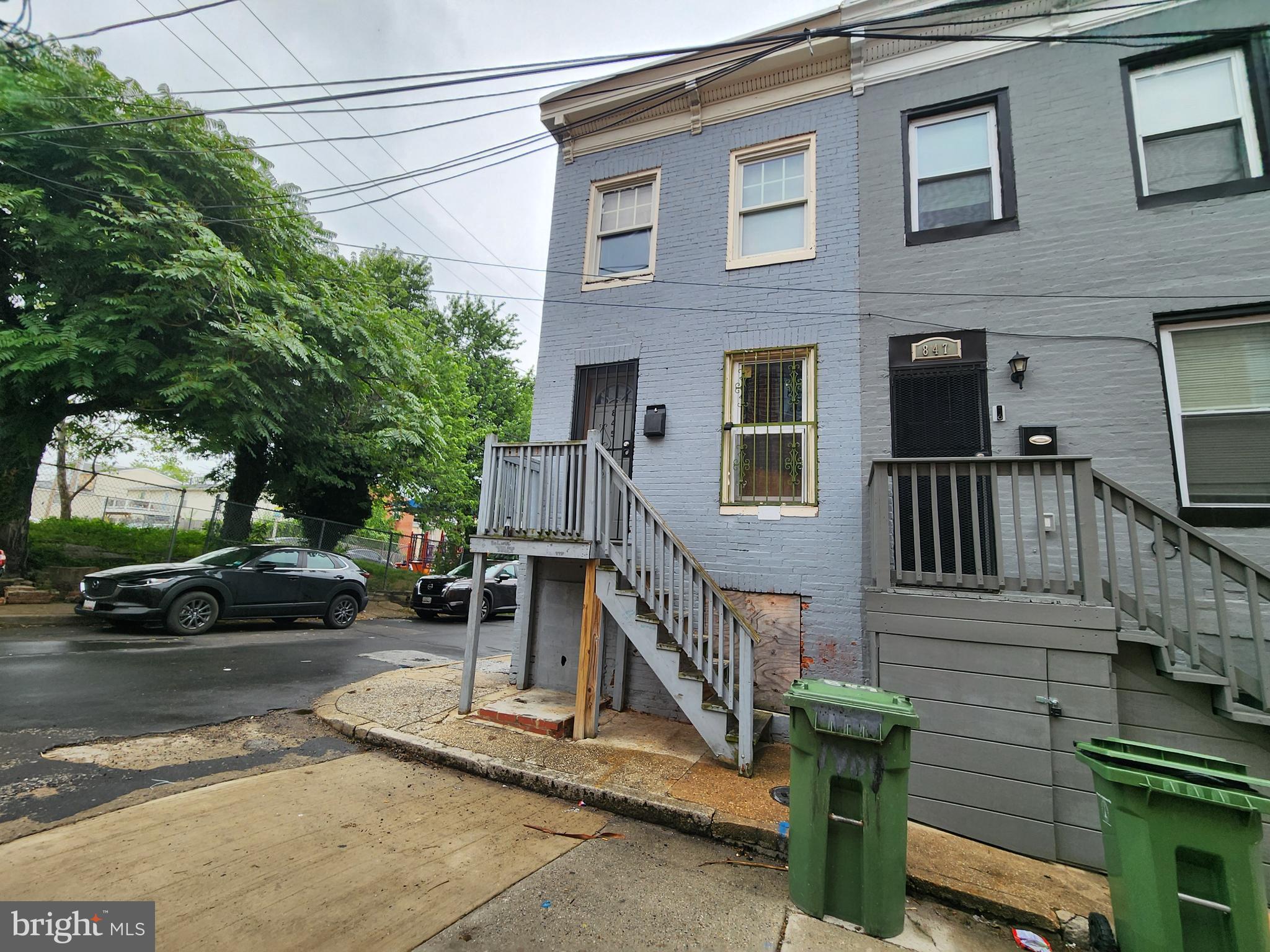 WASHINGTON VILLAGE - Residential