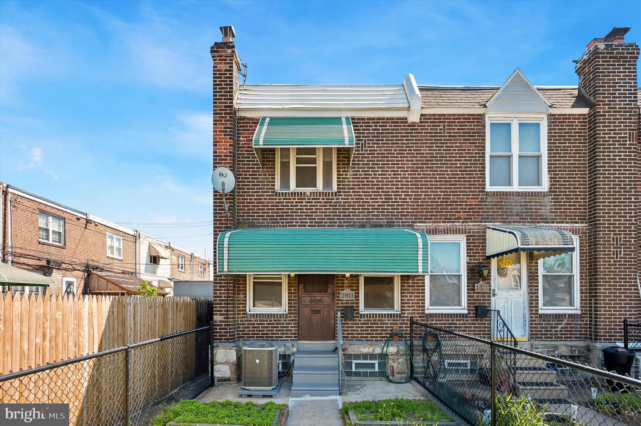 PORT RICHMOND - Residential