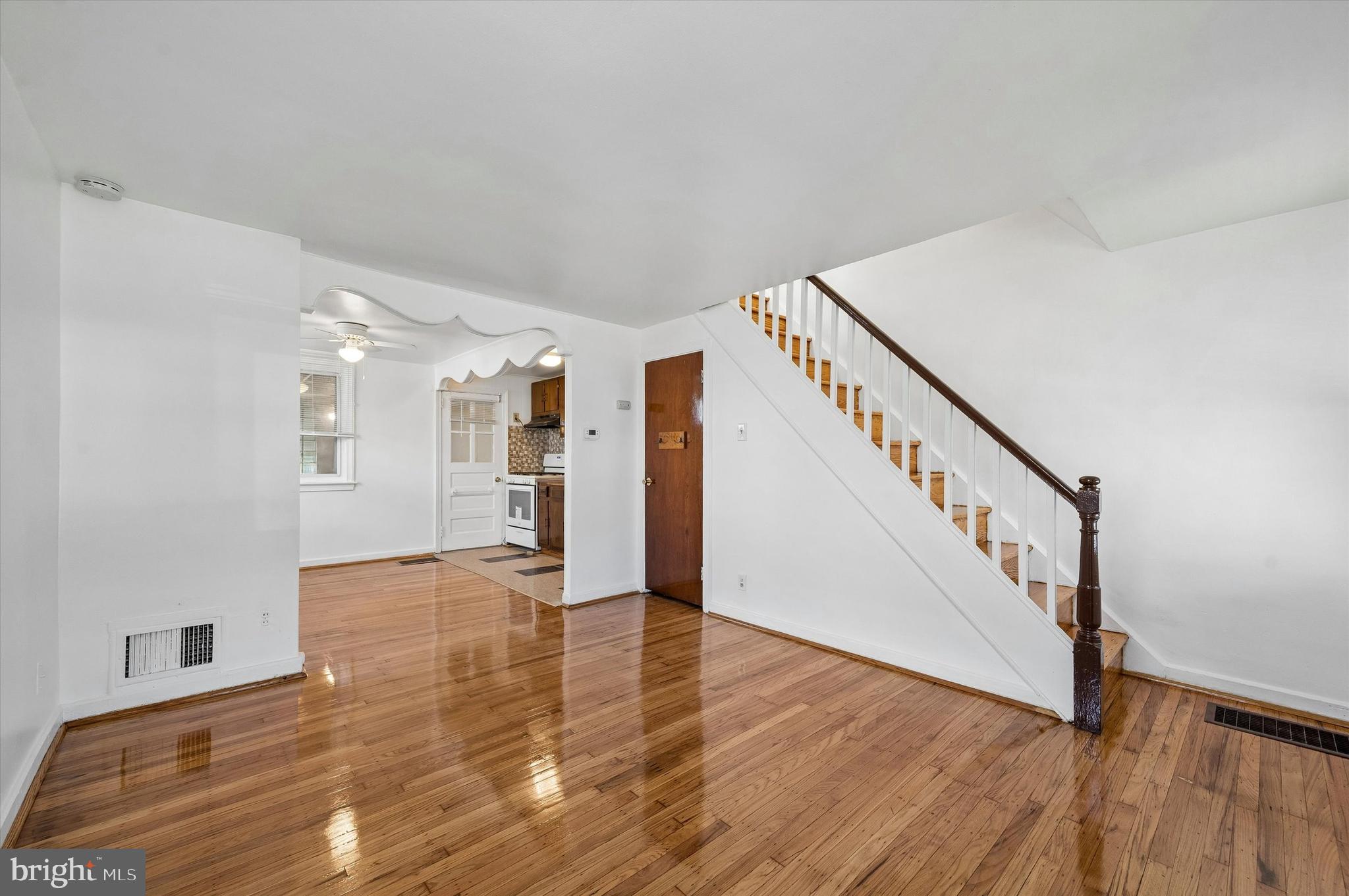 PORT RICHMOND - Residential