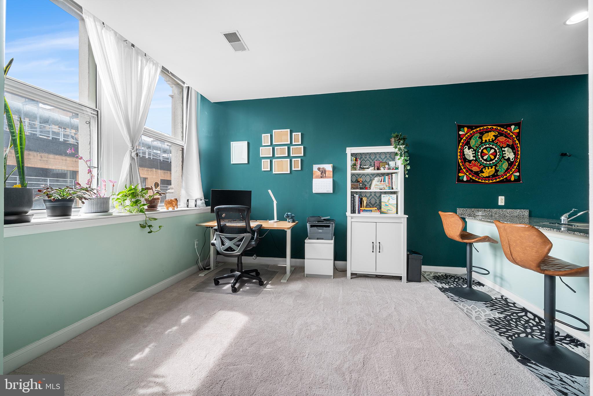 CENTER CITY - Residential