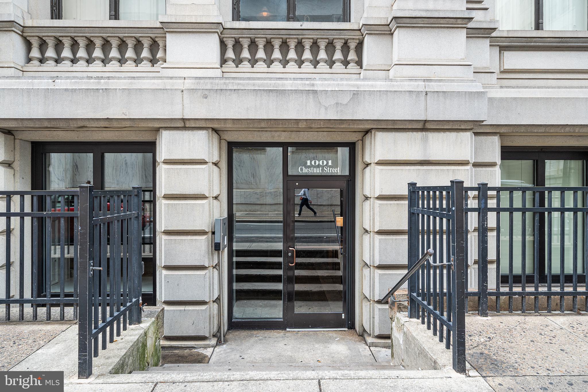 CENTER CITY - Residential