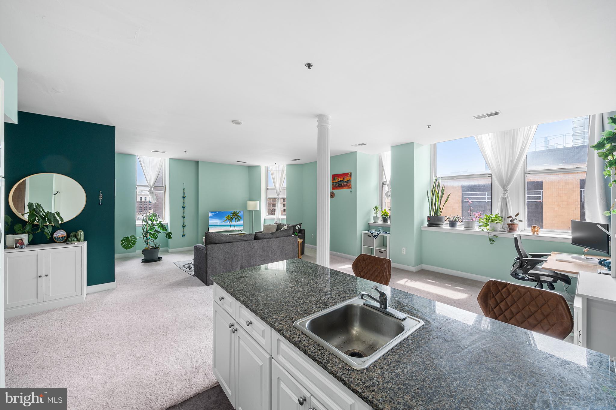 CENTER CITY - Residential