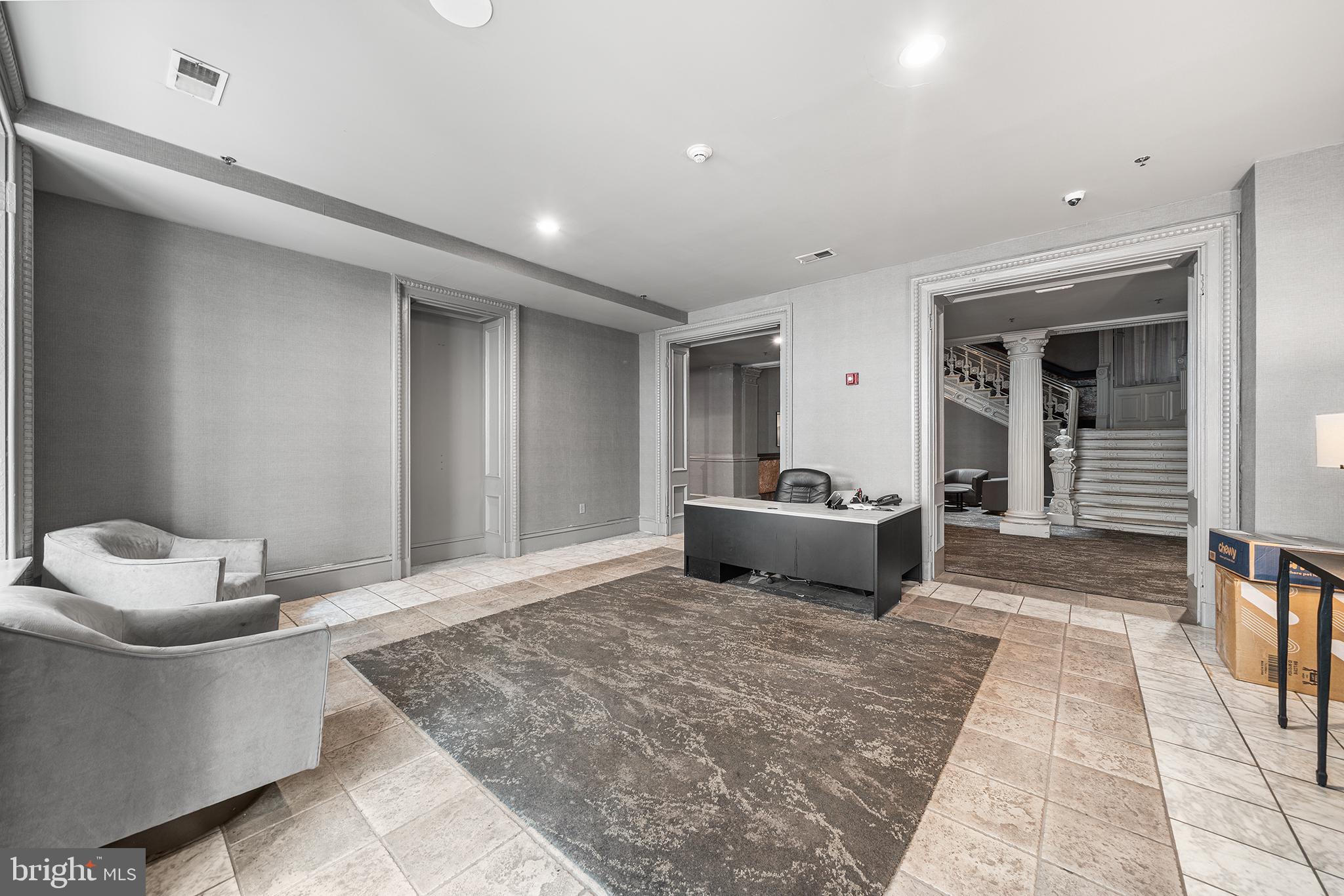 CENTER CITY - Residential