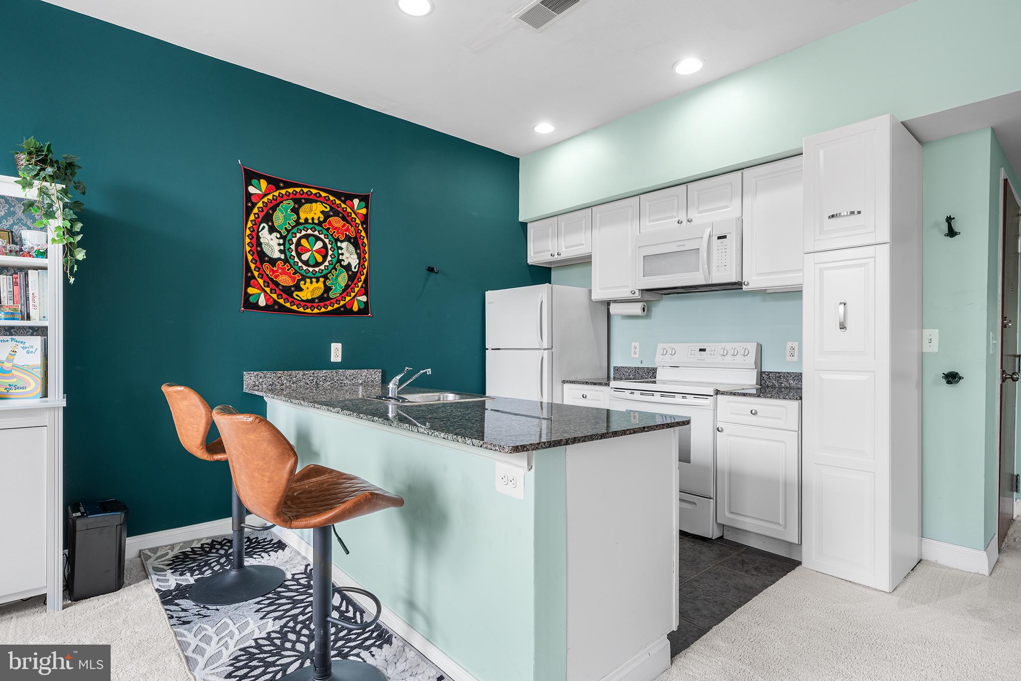 CENTER CITY - Residential