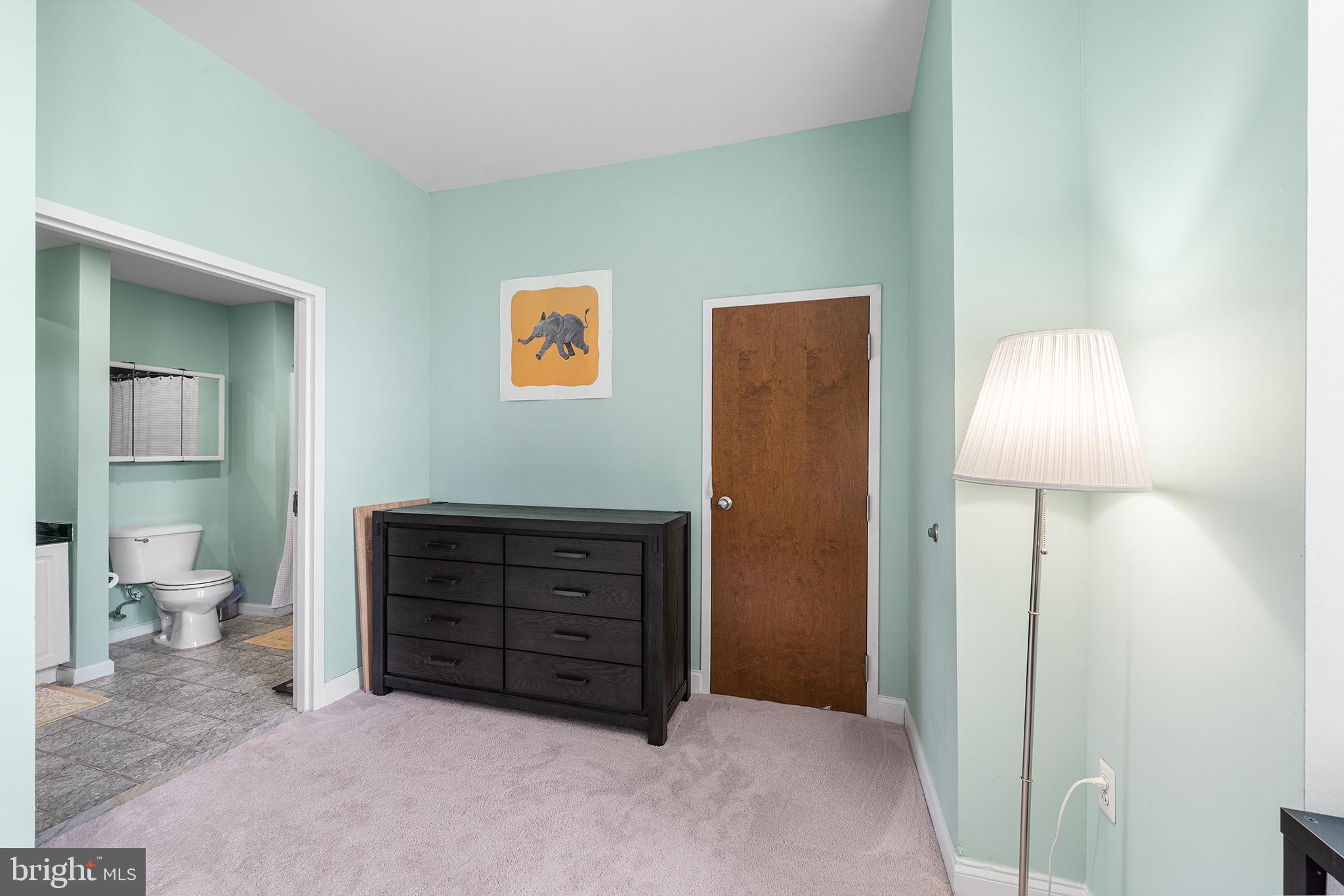 CENTER CITY - Residential