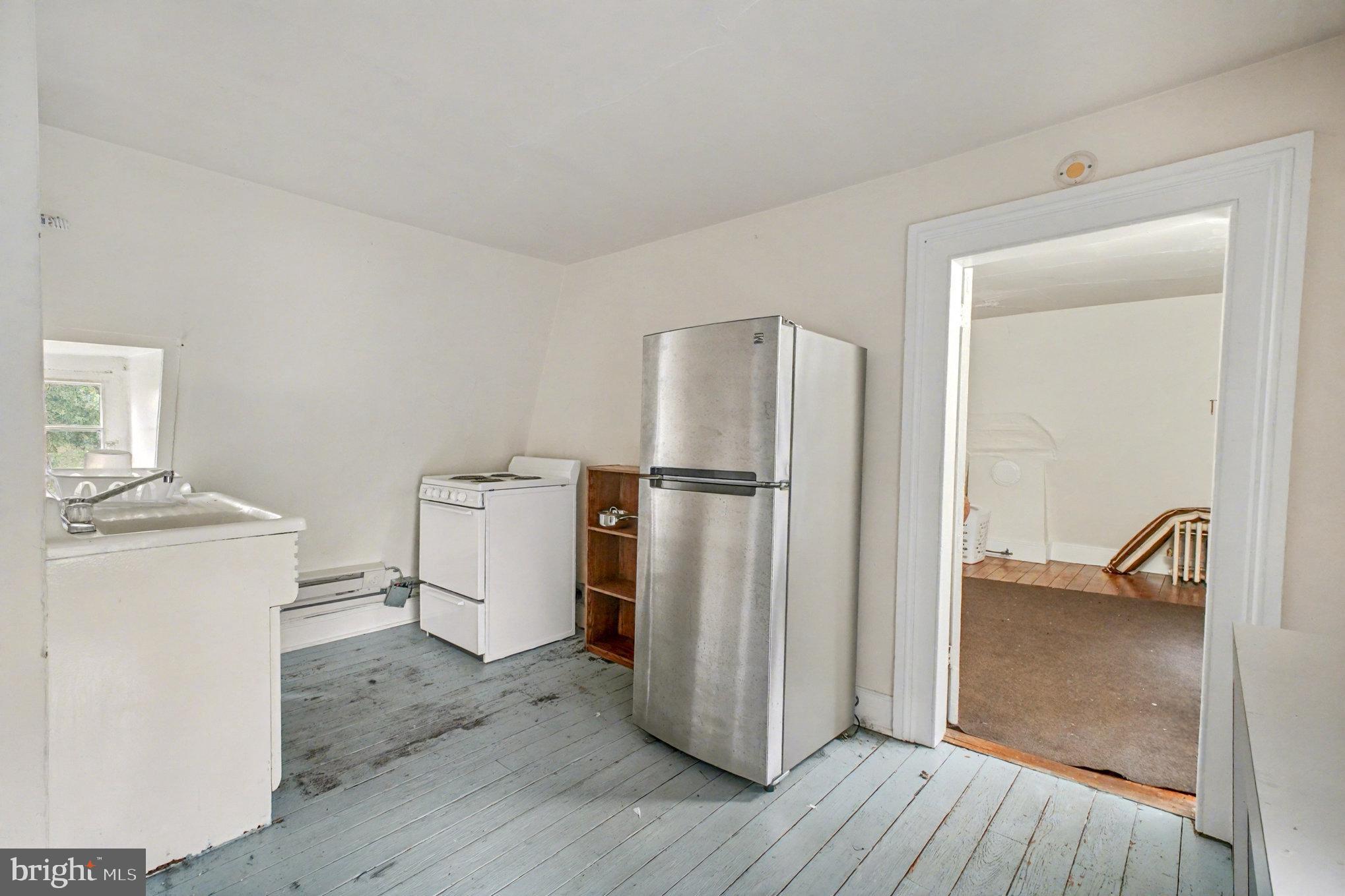 HIGHLAND HOMES - Commercial Sale
