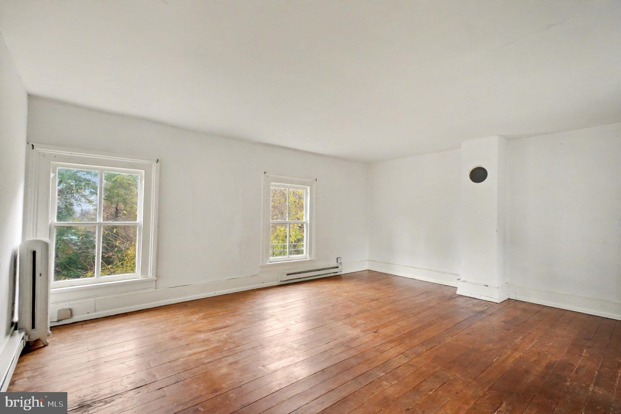 HIGHLAND HOMES - Commercial Sale