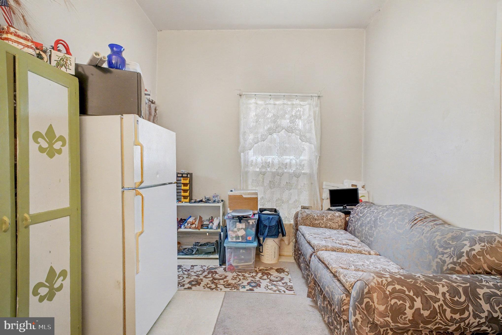 HIGHLAND HOMES - Commercial Sale