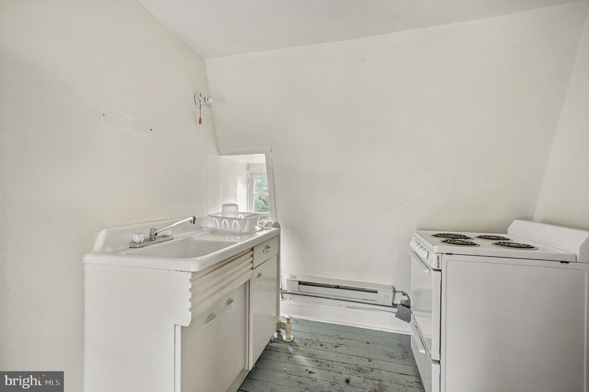 HIGHLAND HOMES - Commercial Sale