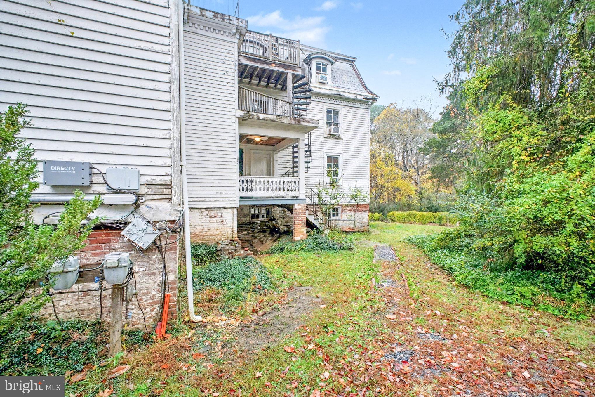 HIGHLAND HOMES - Commercial Sale