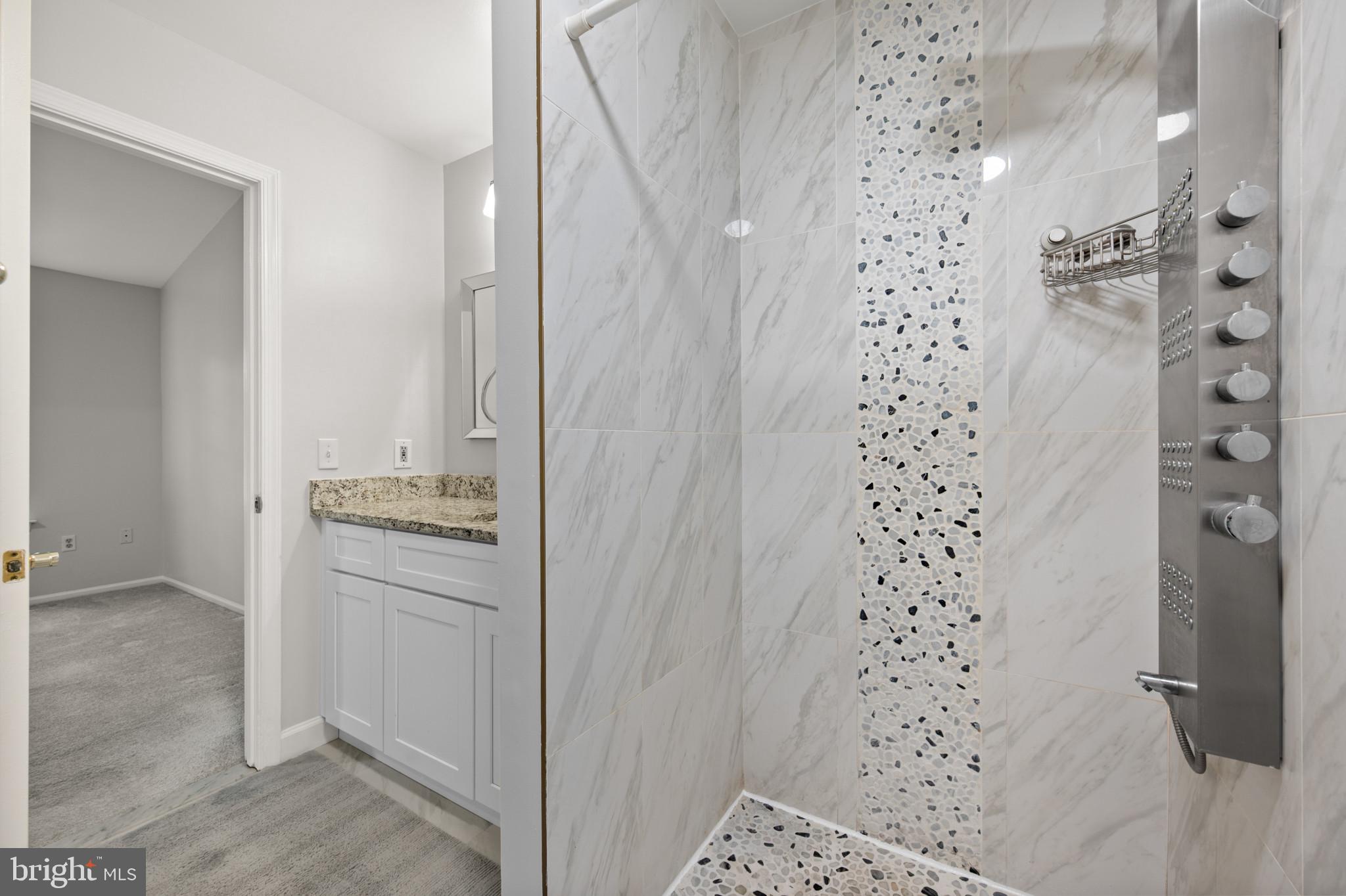 SUMMERHILL - Residential