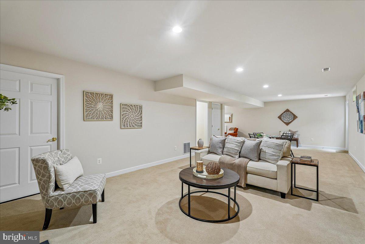 CHESTERBROOK - Residential