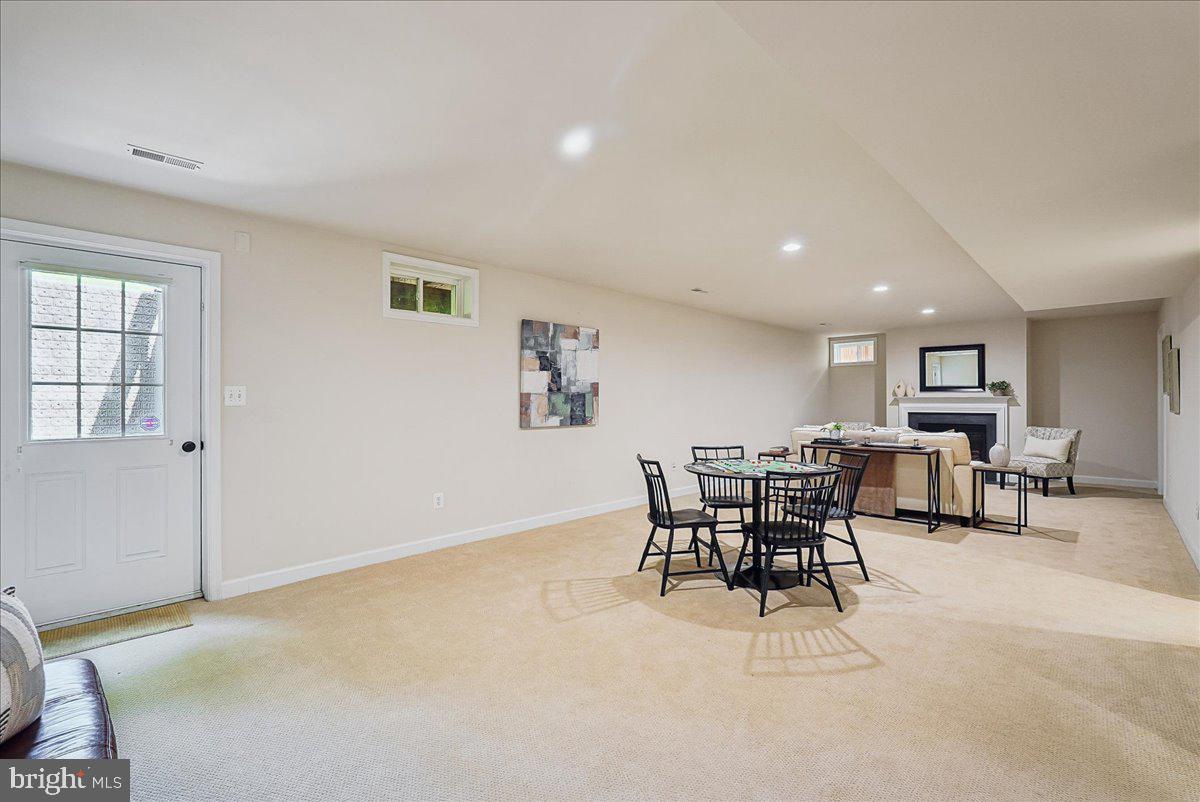CHESTERBROOK - Residential