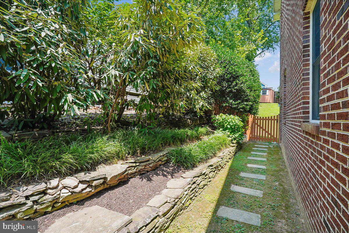CHESTERBROOK - Residential