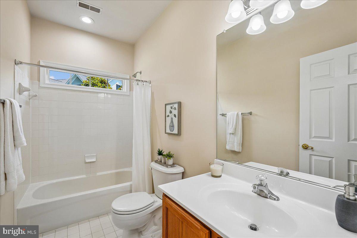 CHESTERBROOK - Residential