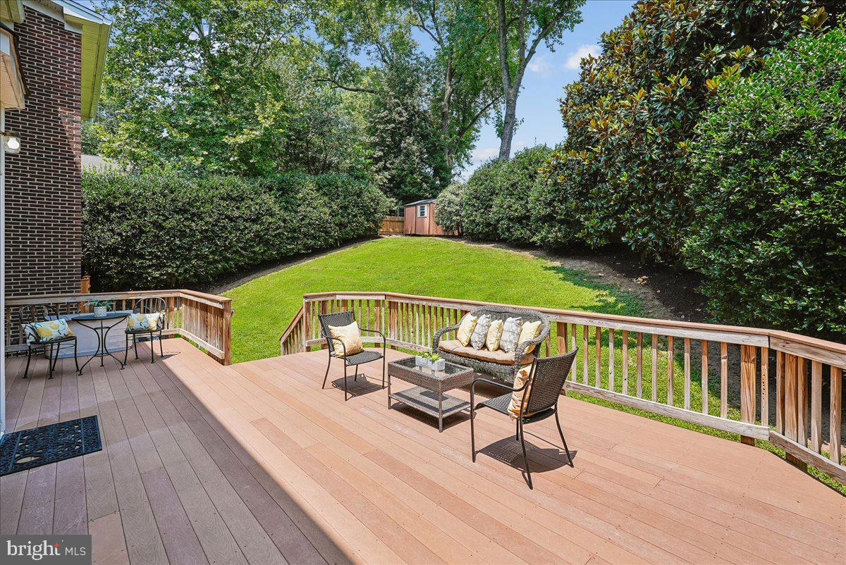 CHESTERBROOK - Residential