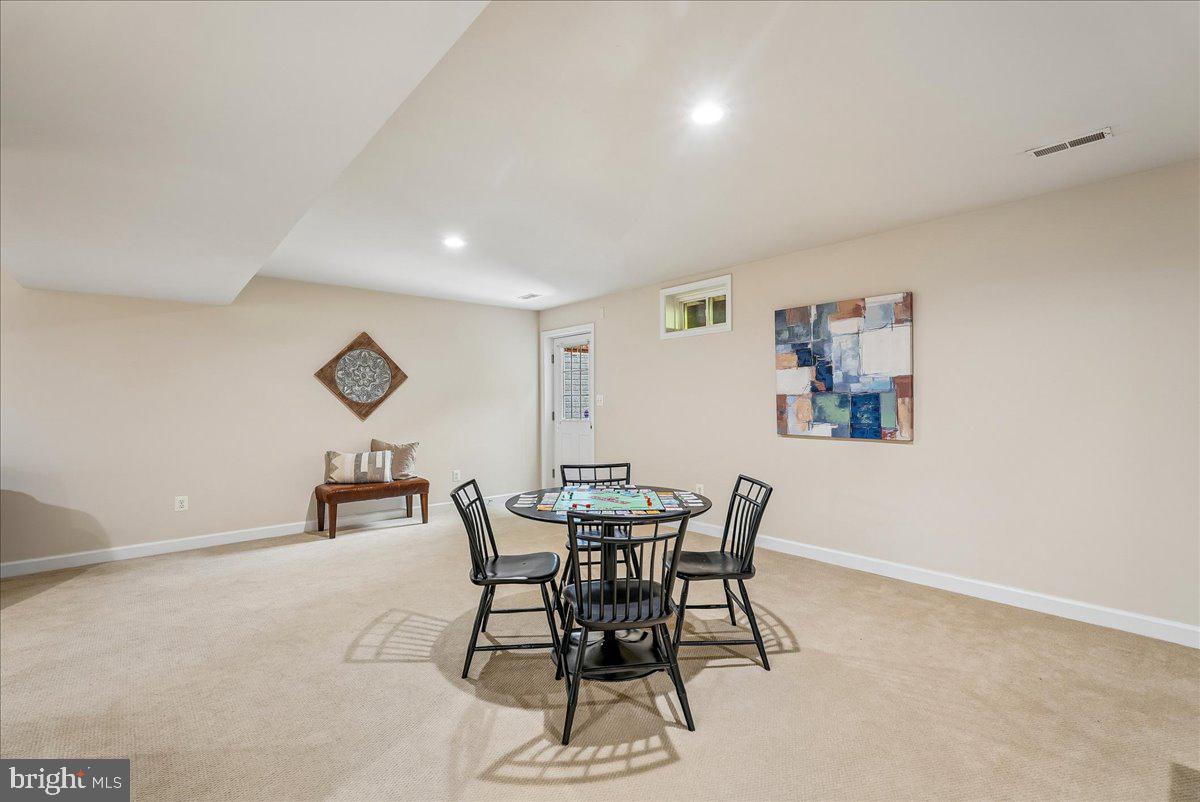 CHESTERBROOK - Residential