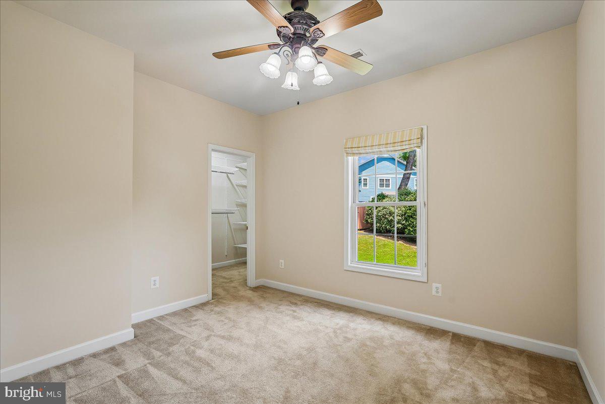 CHESTERBROOK - Residential