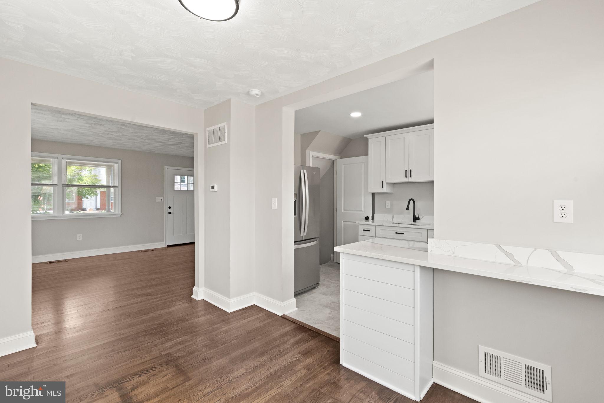 COUNTRY RIDGE - Residential