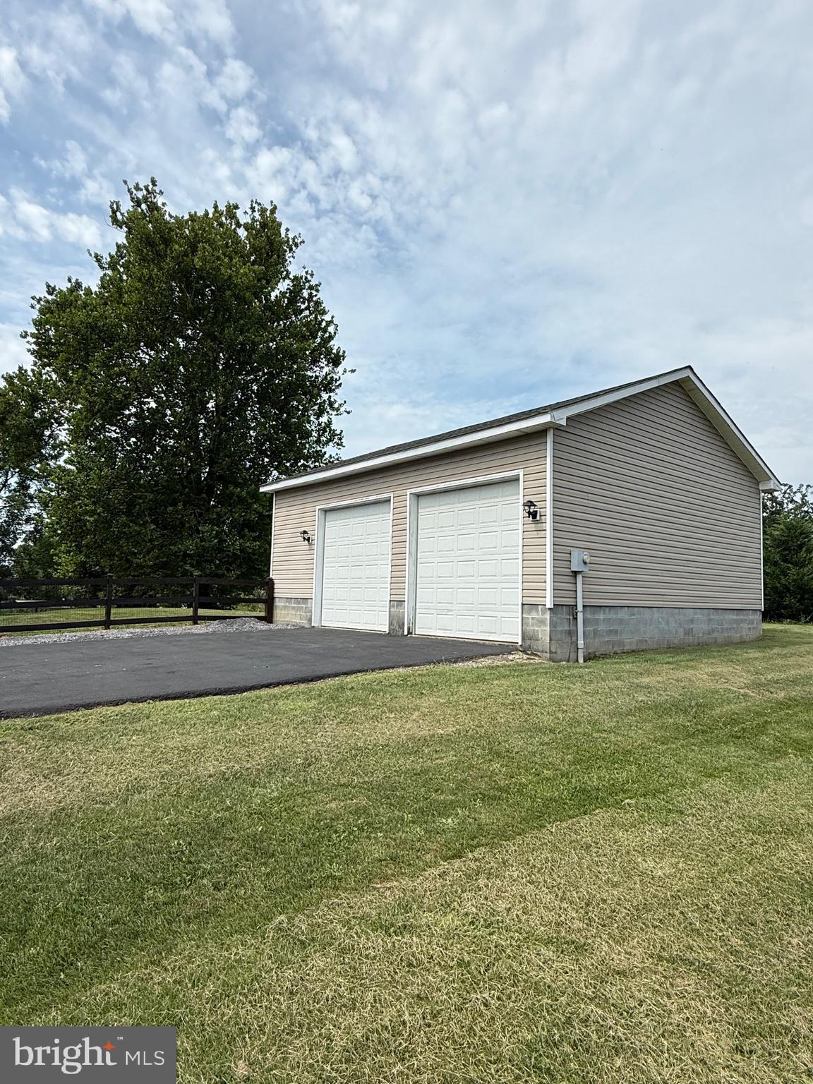 ELIZABETH STATION - Residential