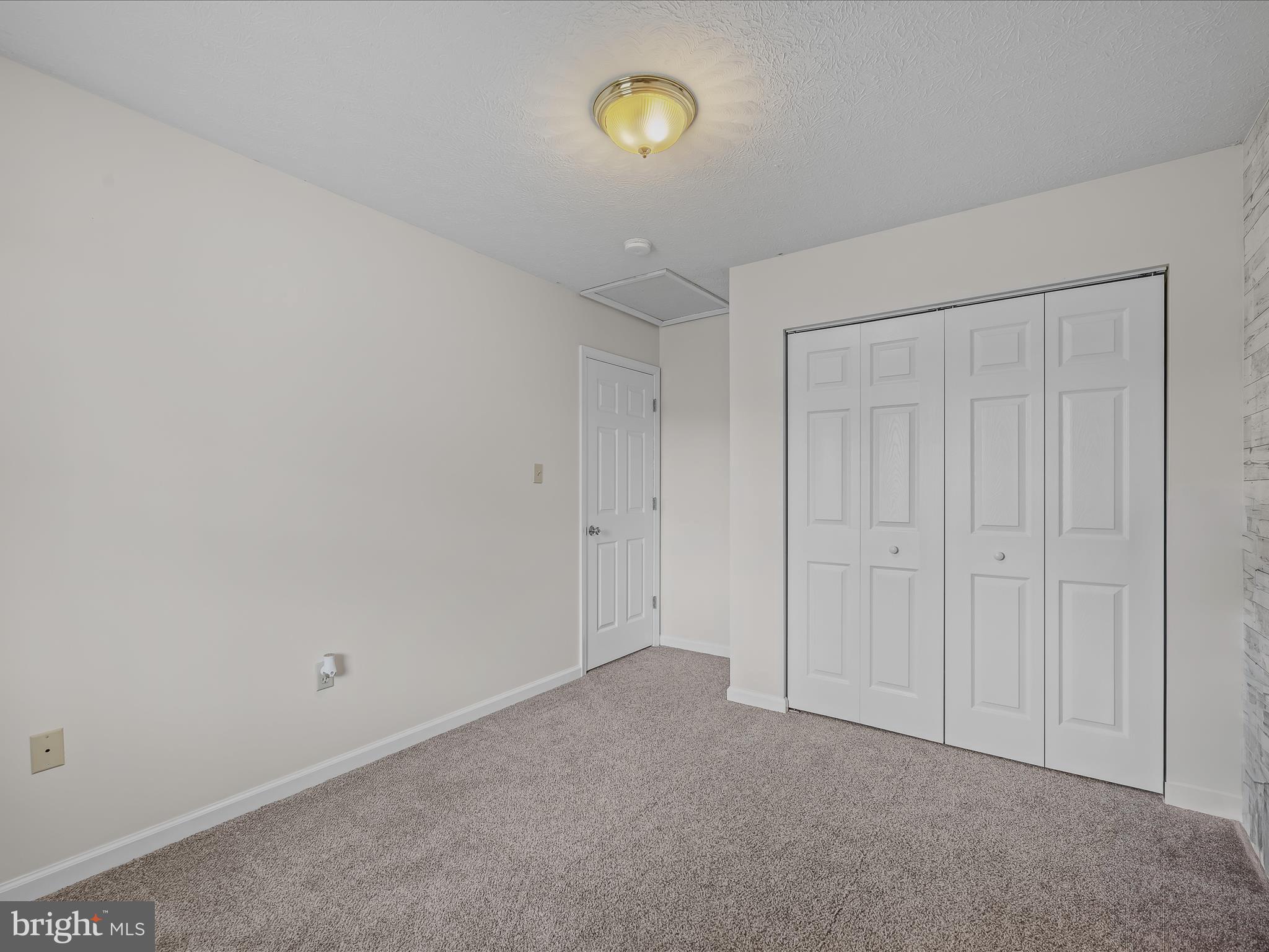 ELIZABETH STATION - Residential