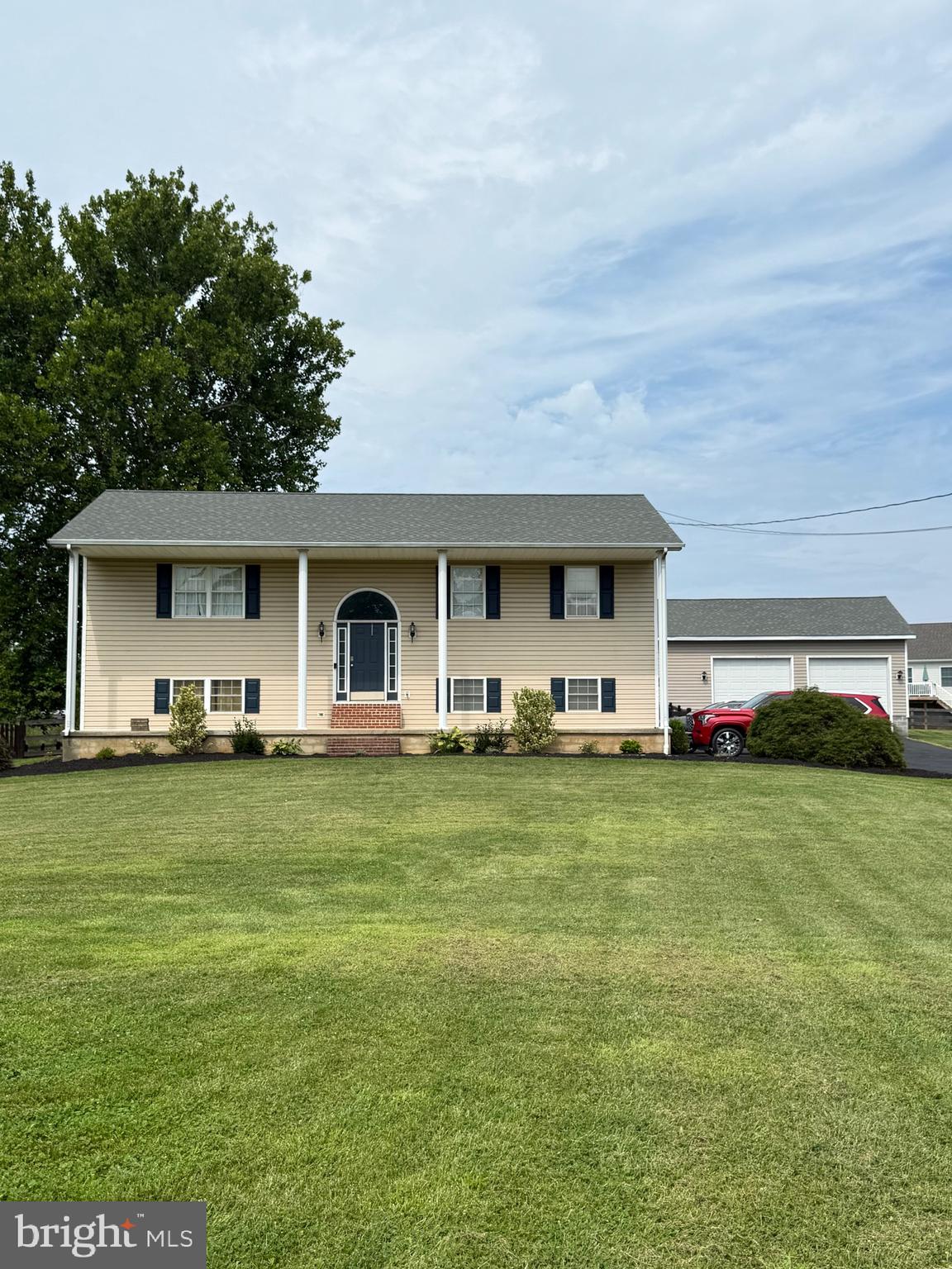 ELIZABETH STATION - Residential