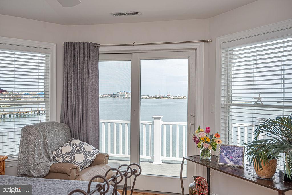 OCEAN CITY HARBOR - Residential