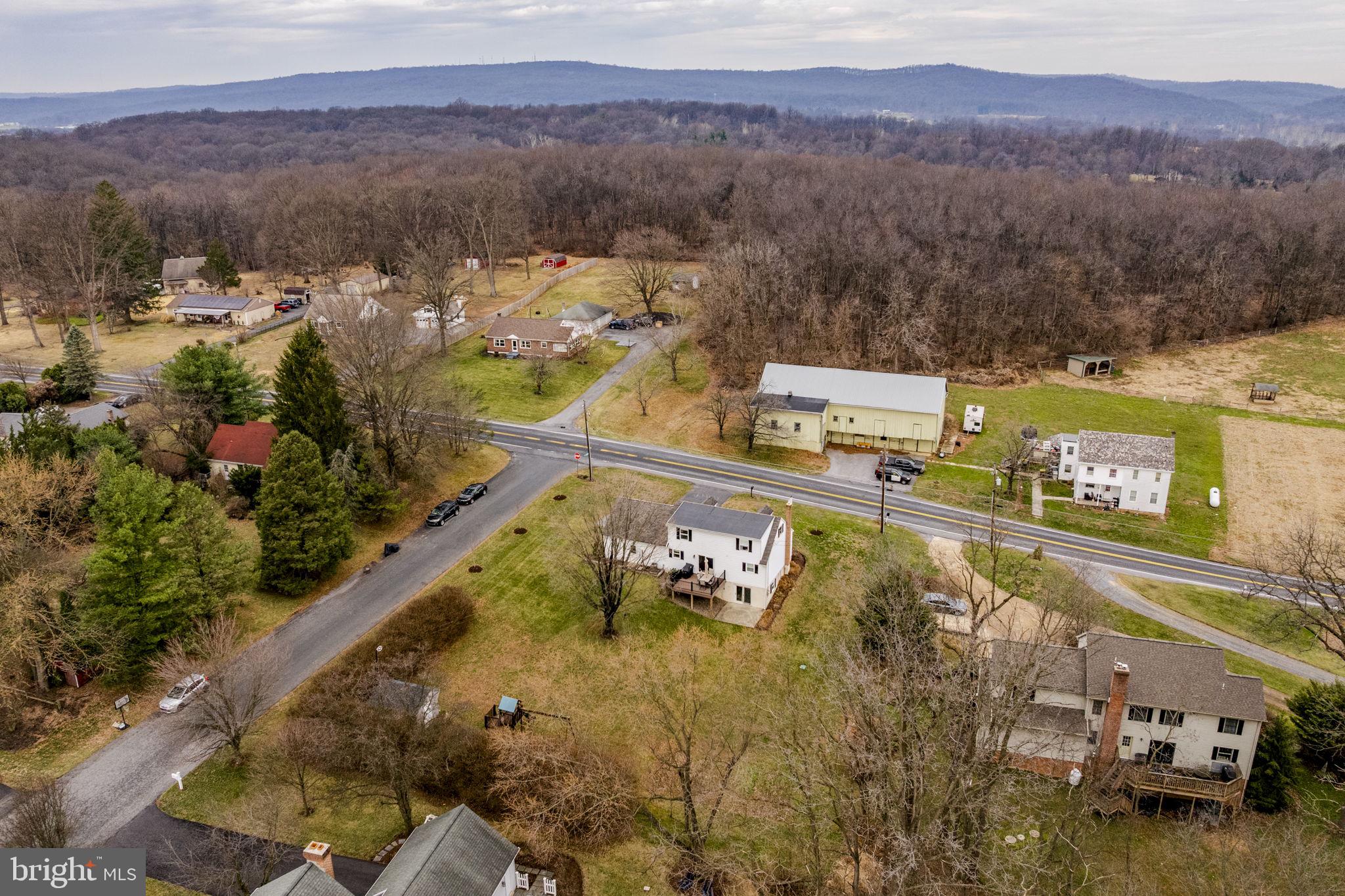 ELIZABETH TWP - Residential