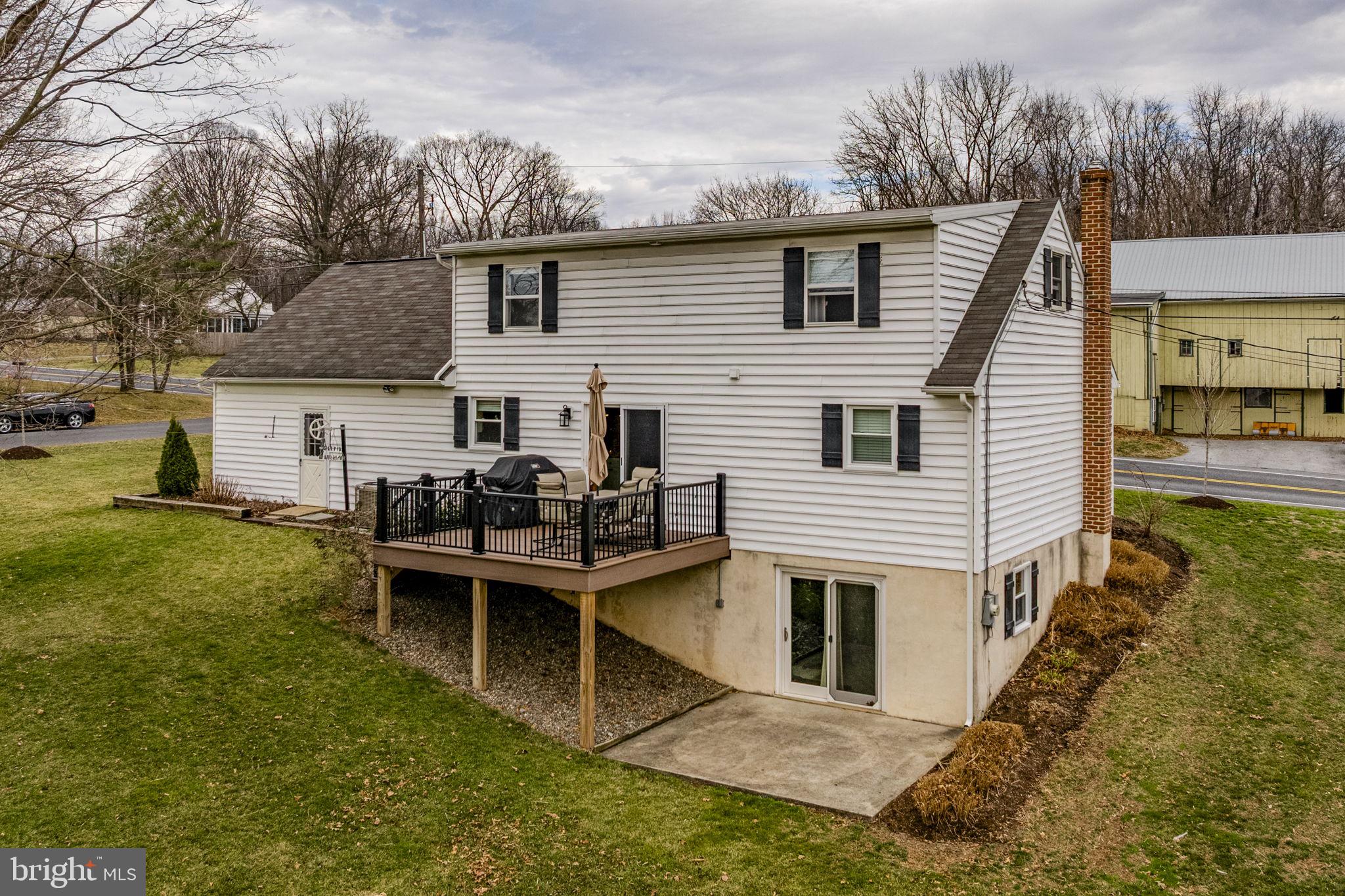 ELIZABETH TWP - Residential