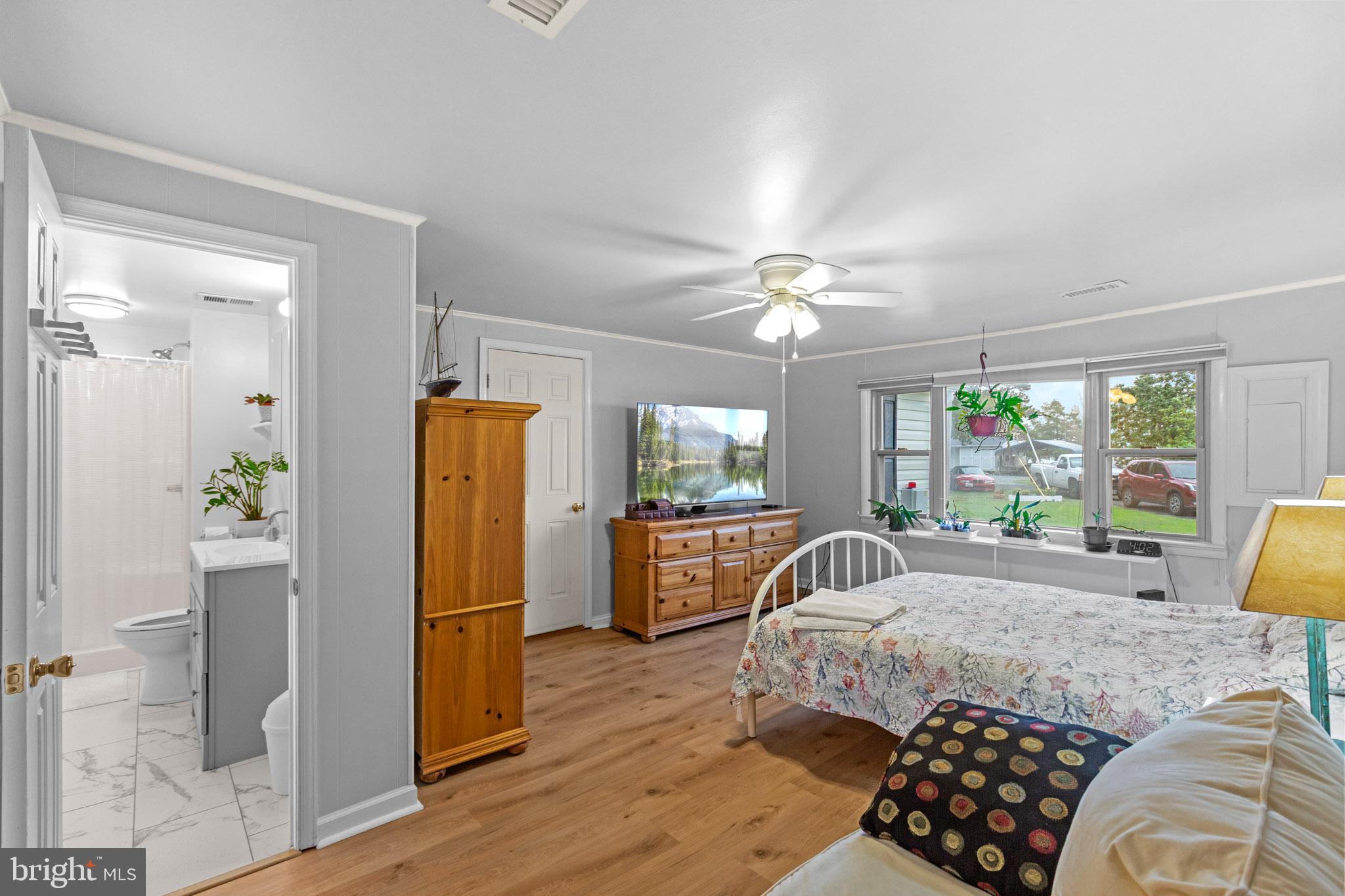 ST GEORGE ISLAND - Residential