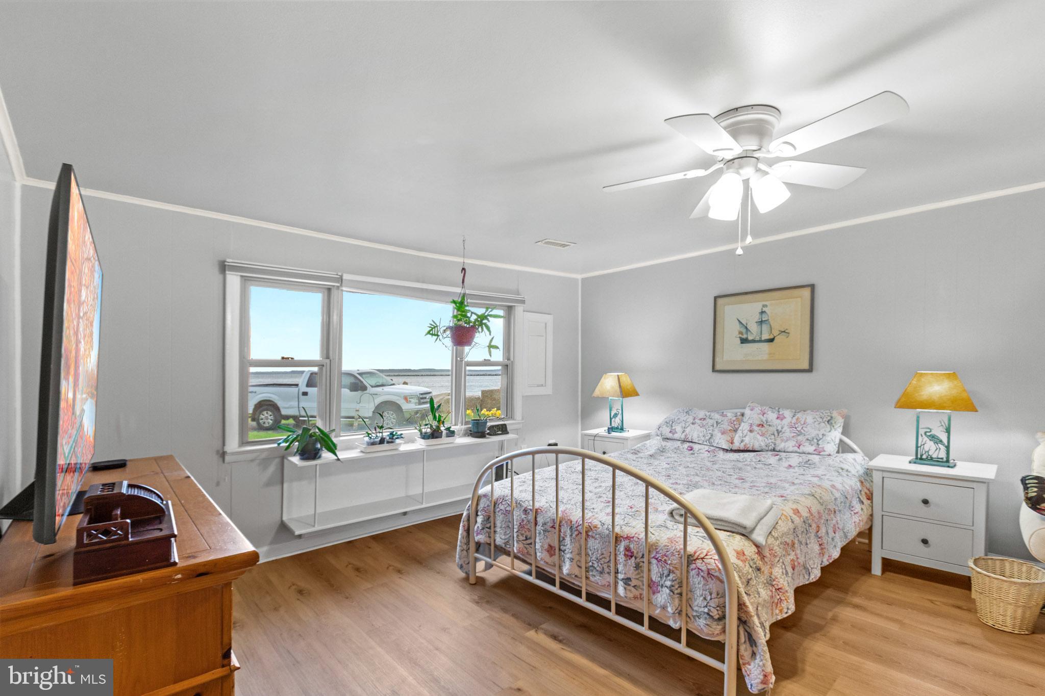 ST GEORGE ISLAND - Residential