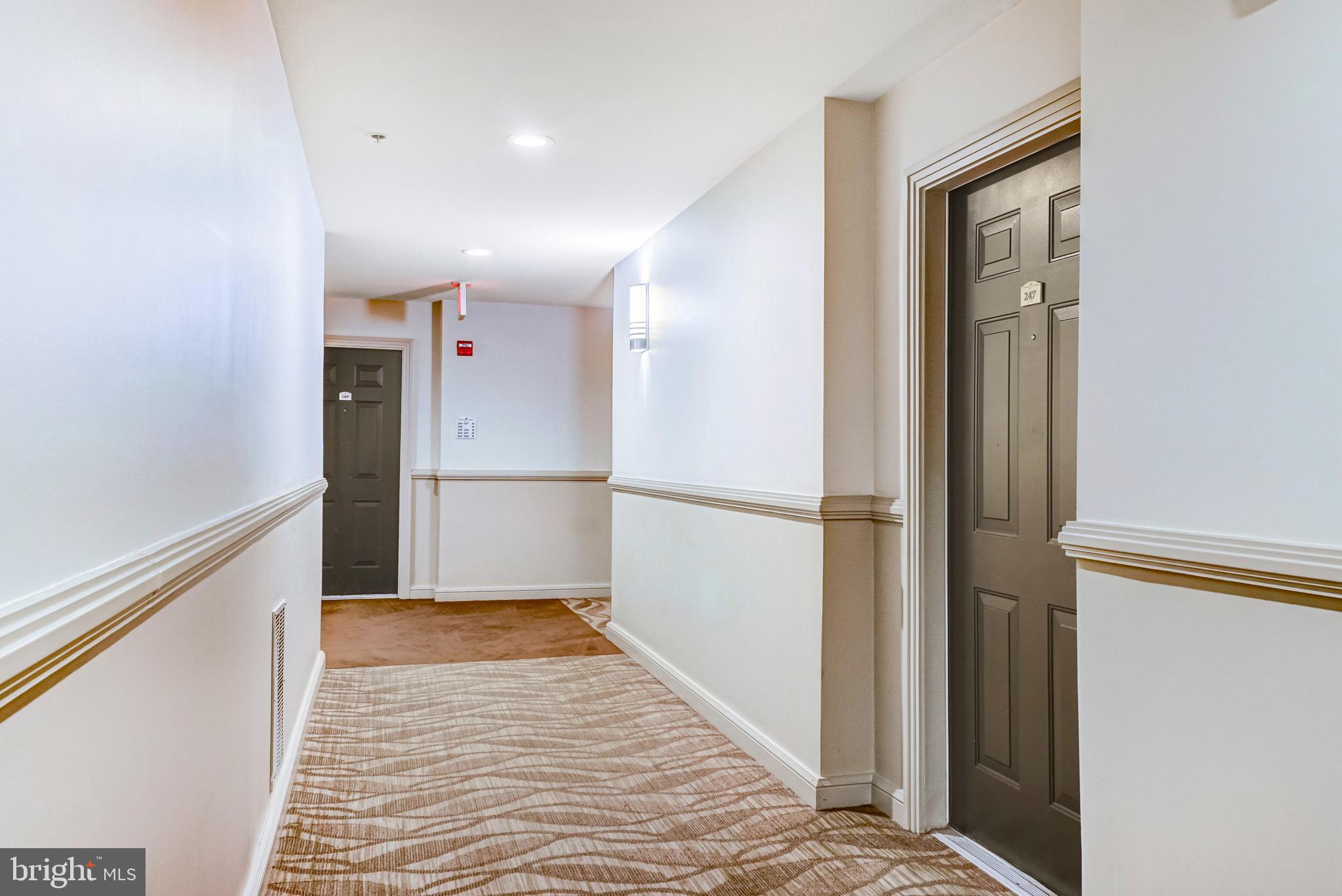 MARQUIS AT VIENNA STATION - Residential