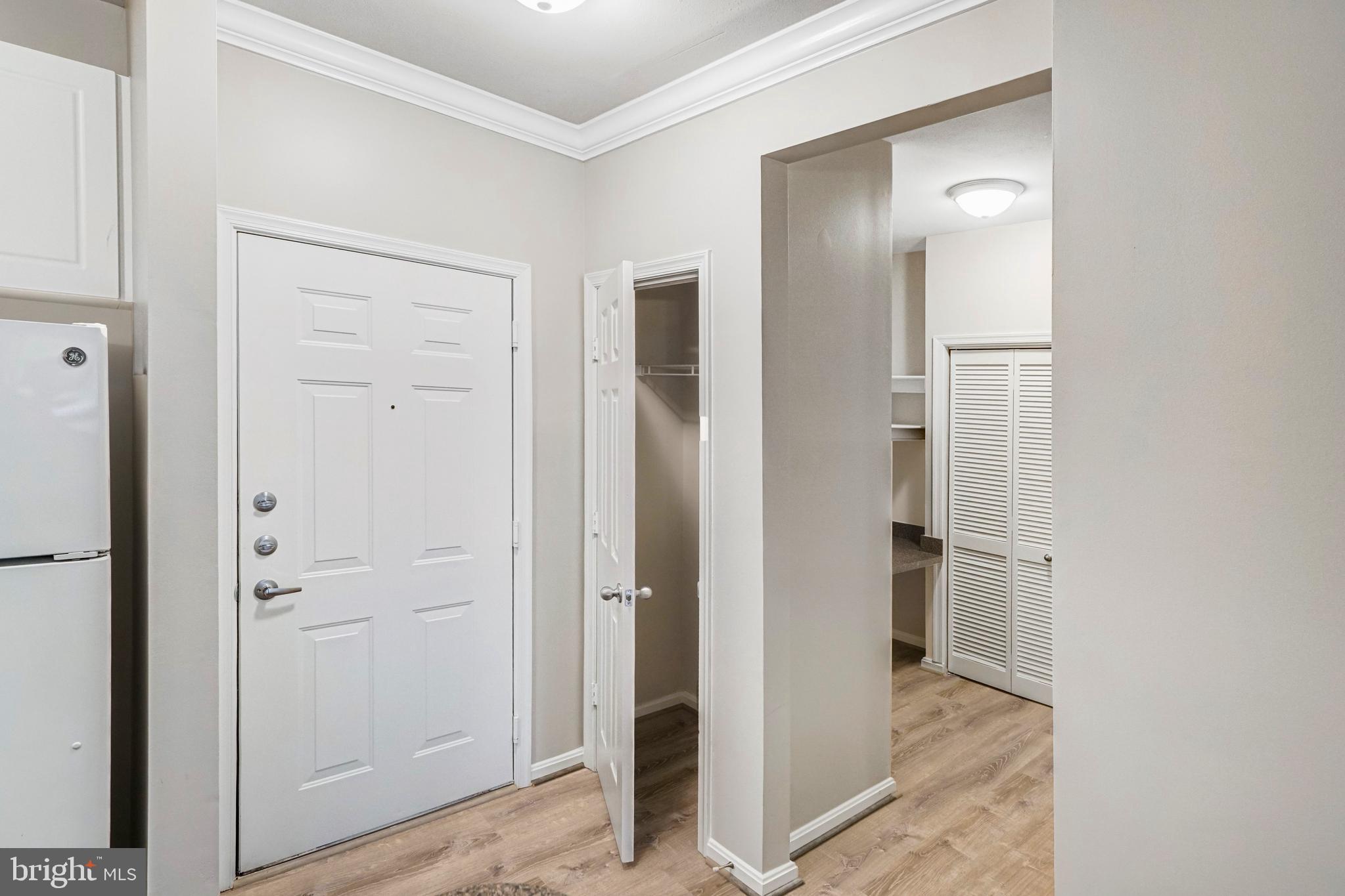 MARQUIS AT VIENNA STATION - Residential