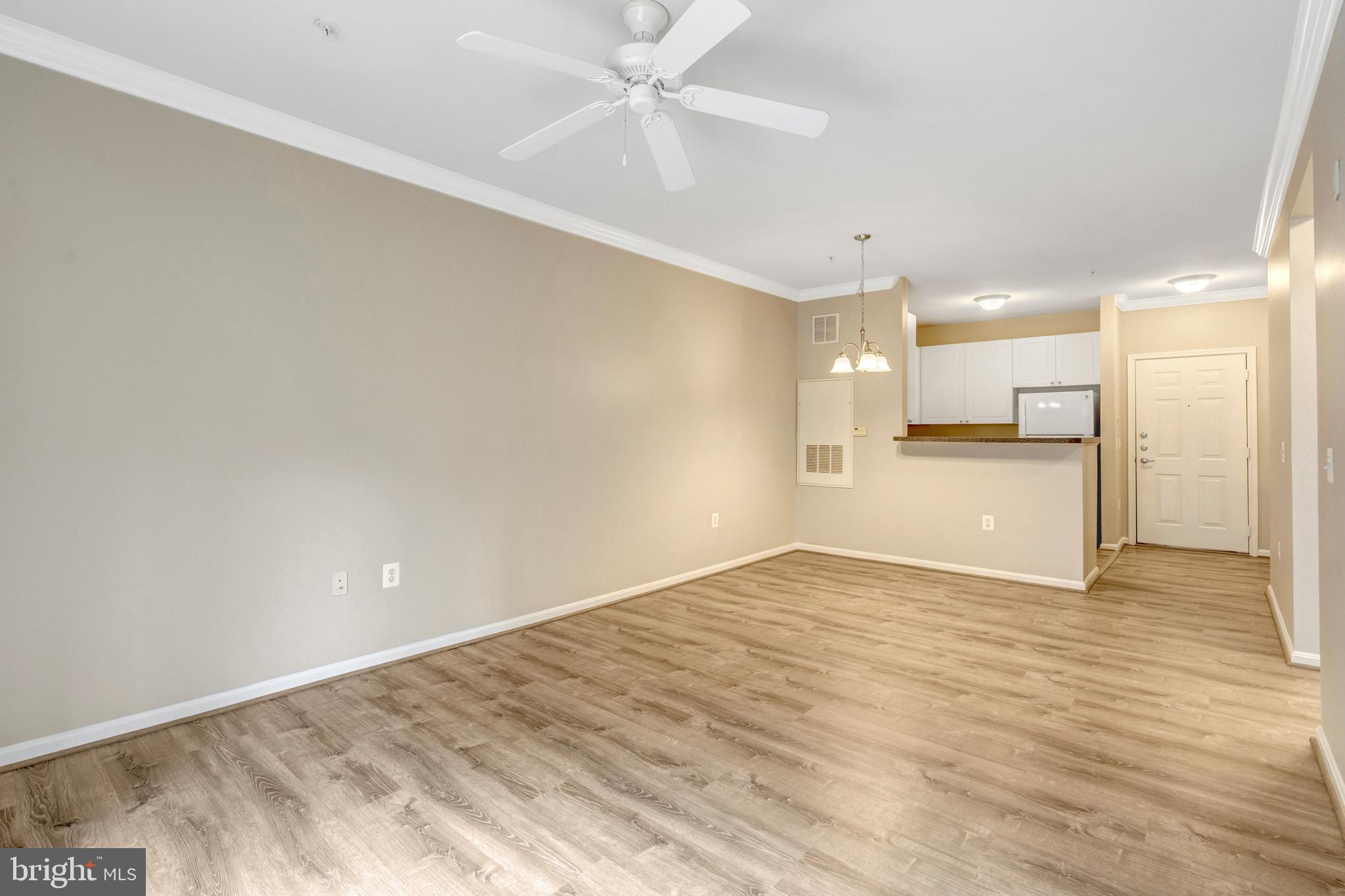 MARQUIS AT VIENNA STATION - Residential