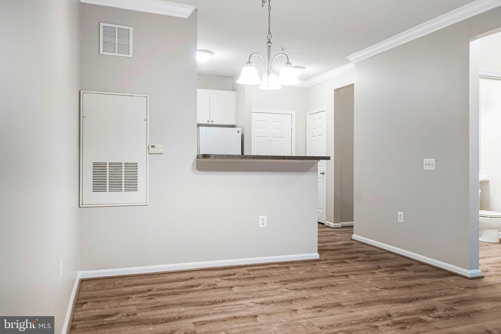 MARQUIS AT VIENNA STATION - Residential