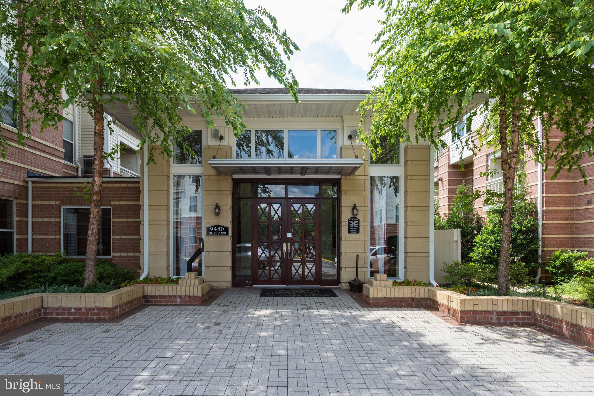 MARQUIS AT VIENNA STATION - Residential