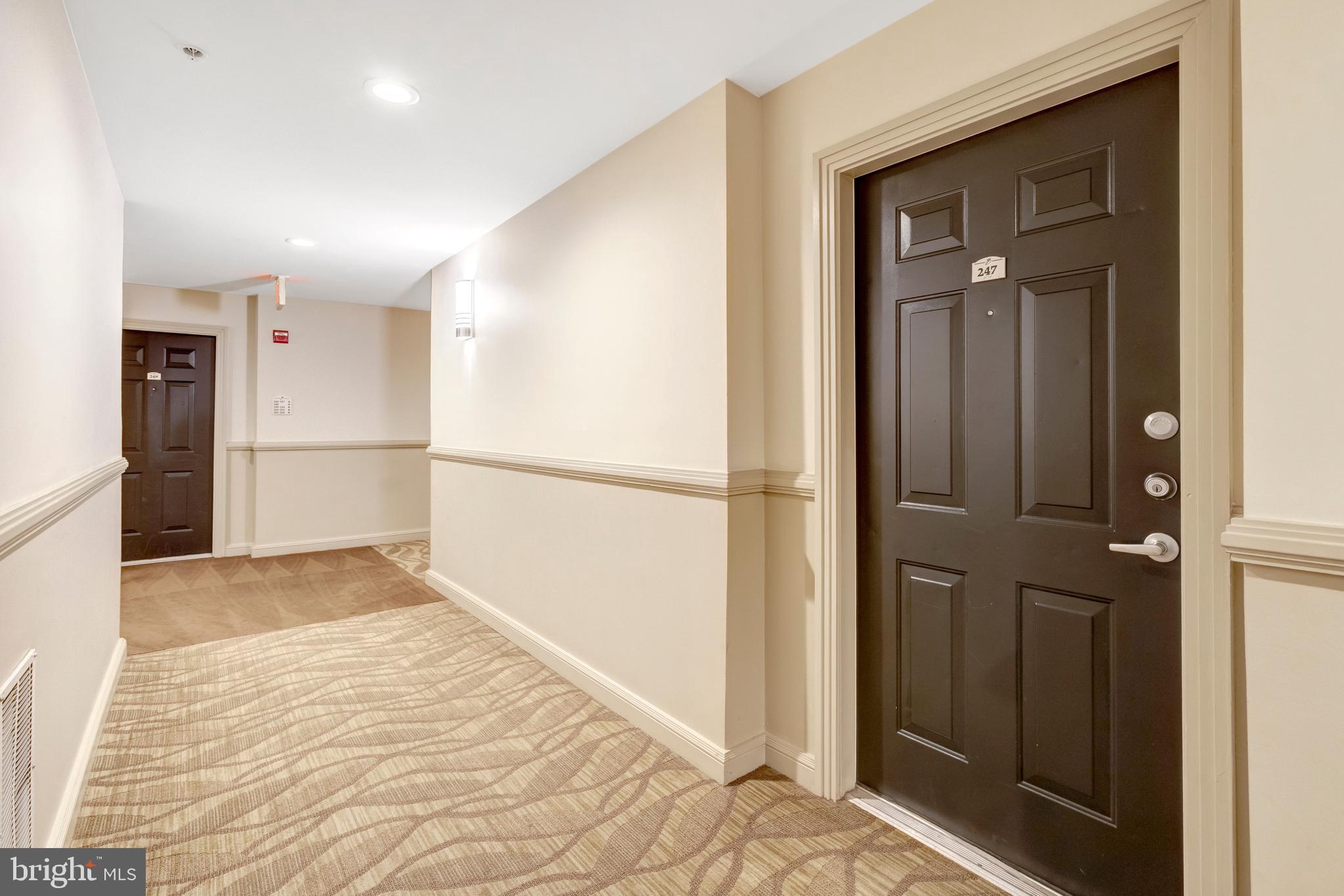 MARQUIS AT VIENNA STATION - Residential