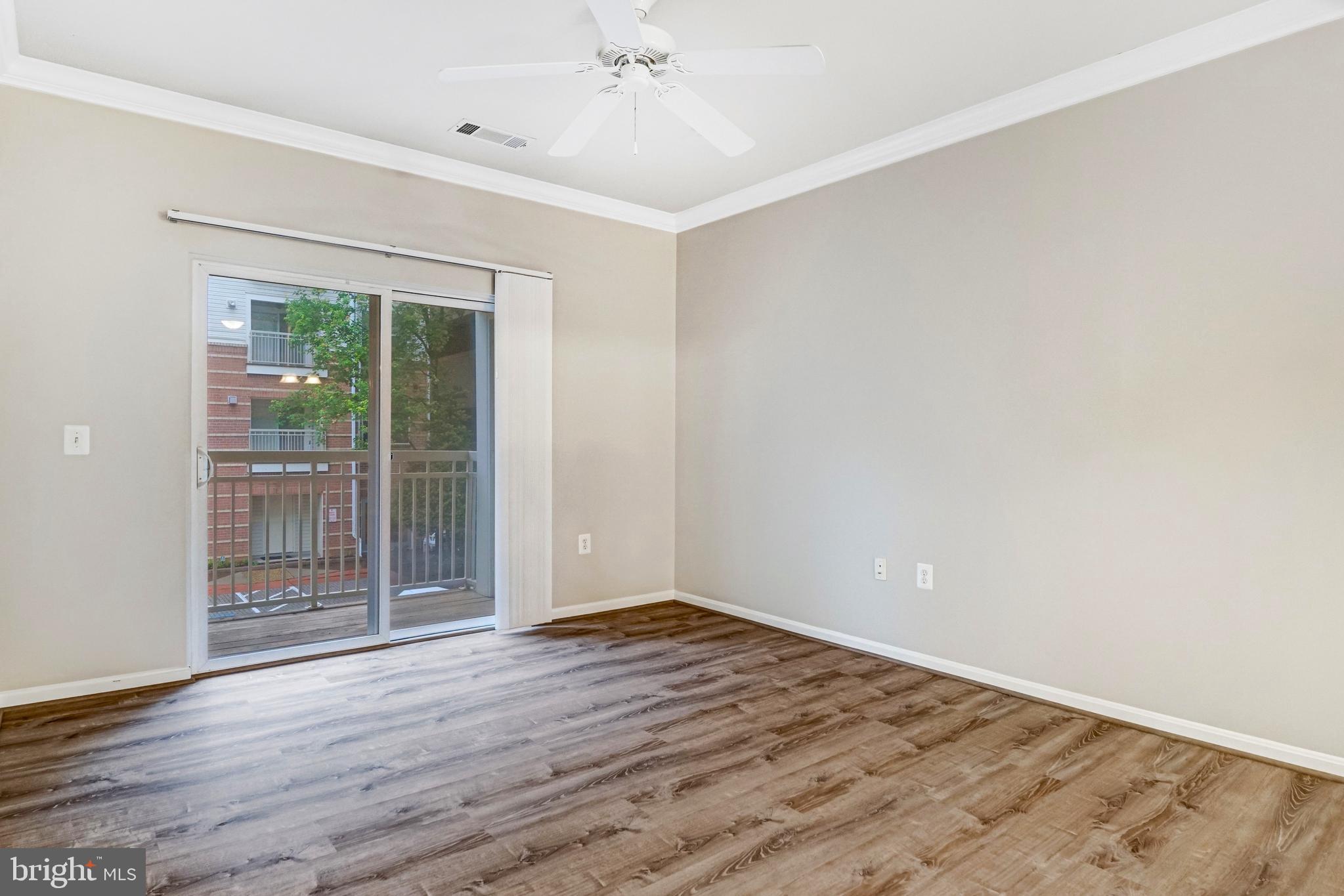 MARQUIS AT VIENNA STATION - Residential