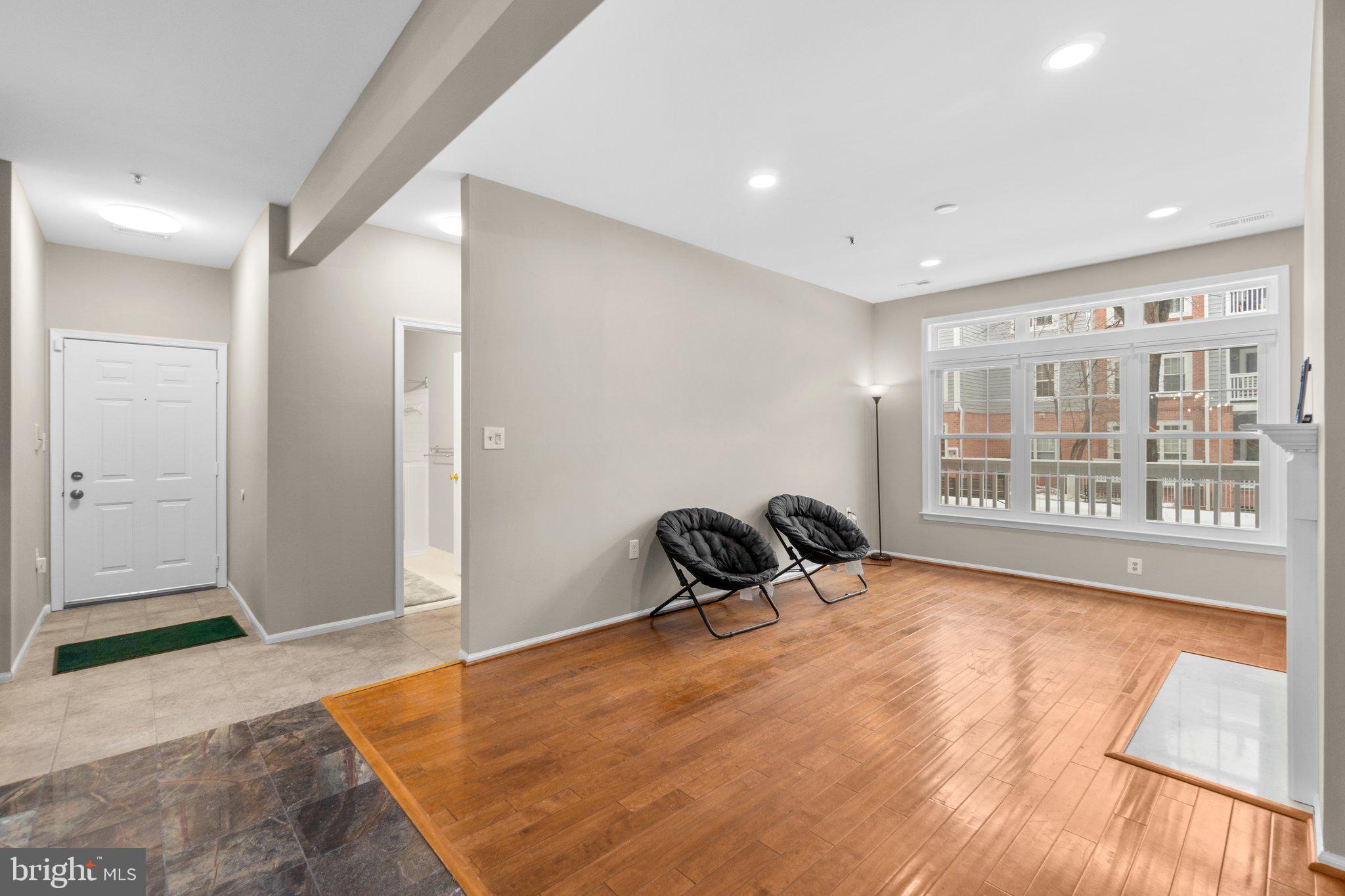 SPRING MILL - Residential Lease